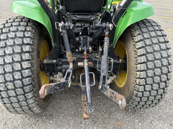 2010 John Deere 3520 Tractor Compact