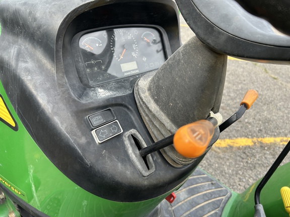 2010 John Deere 3520 Tractor Compact