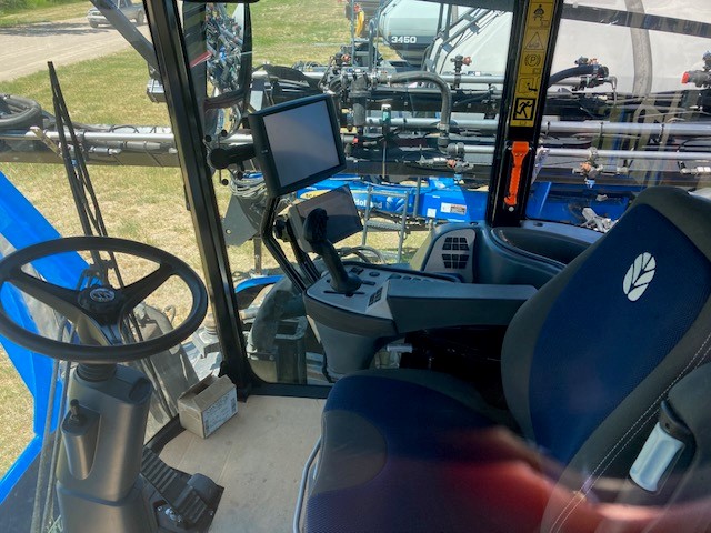 2021 New Holland SP.310F Sprayer/High Clearance