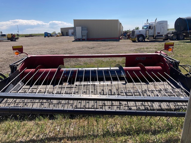 2010 Case IH 2016-14 Header Combine