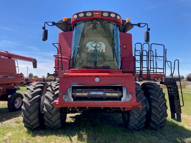 2013 Case IH 8230 Combine