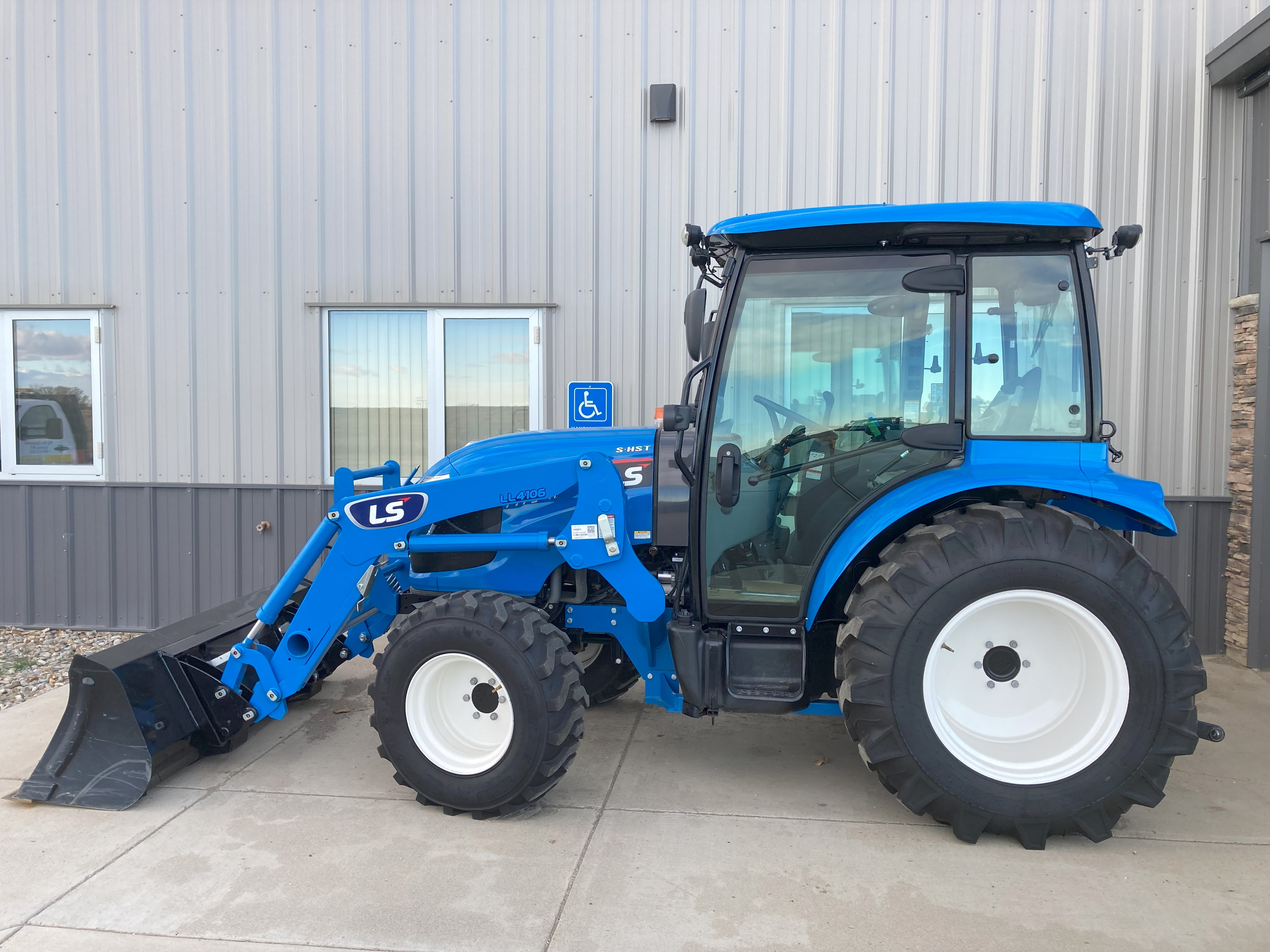 2023 LS Tractor MT347 Tractor