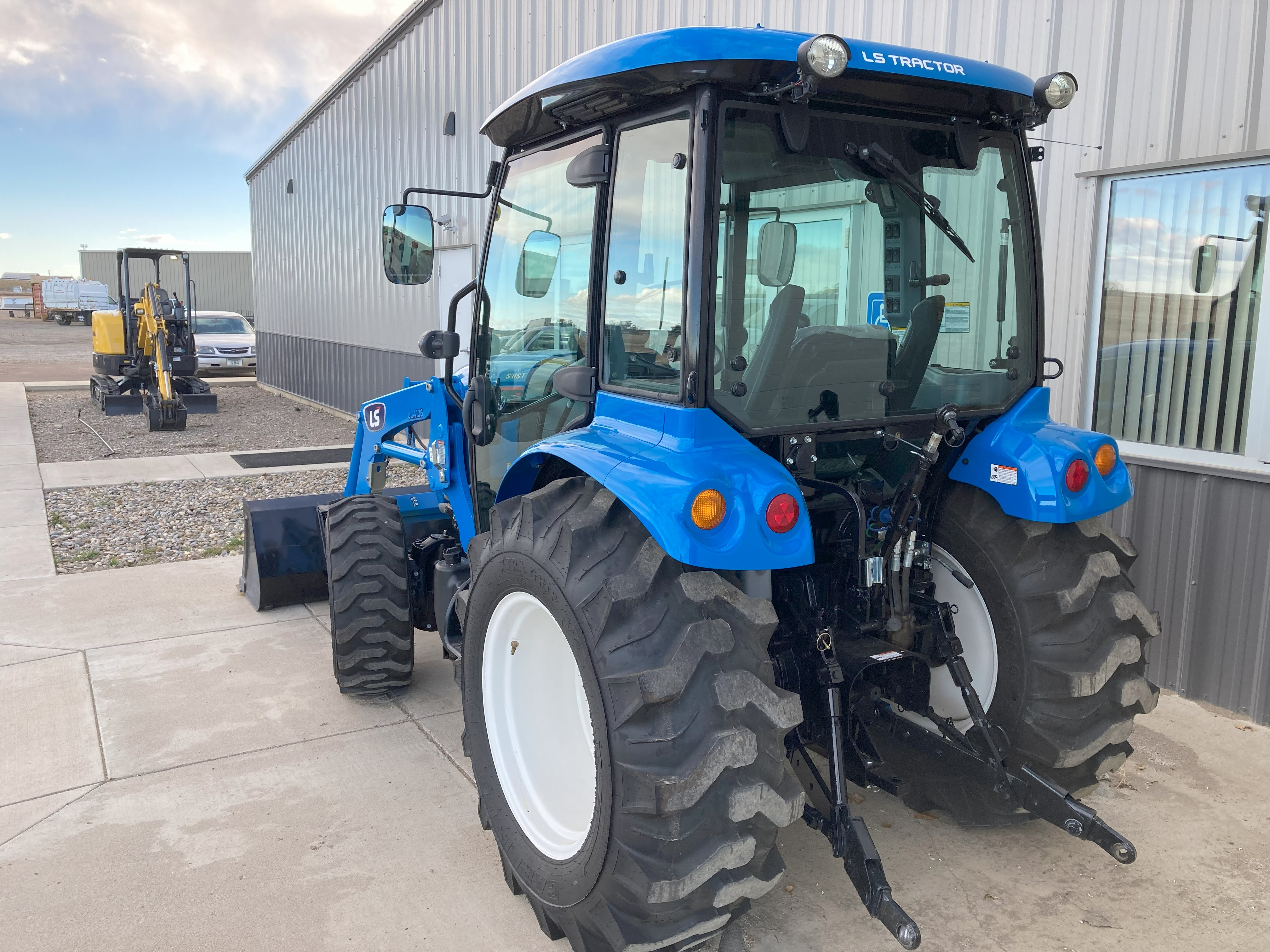 2023 LS Tractor MT347 Tractor