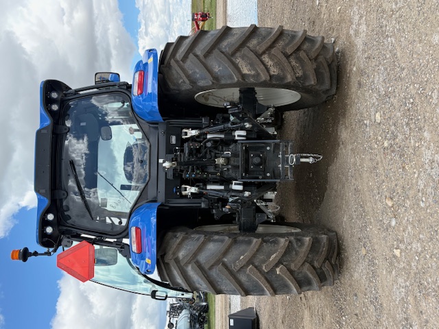 2025 New Holland T6.180 EC 6CYL STG5 Tractor