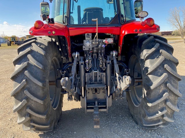 2020 Massey Ferguson 7718S Tractor