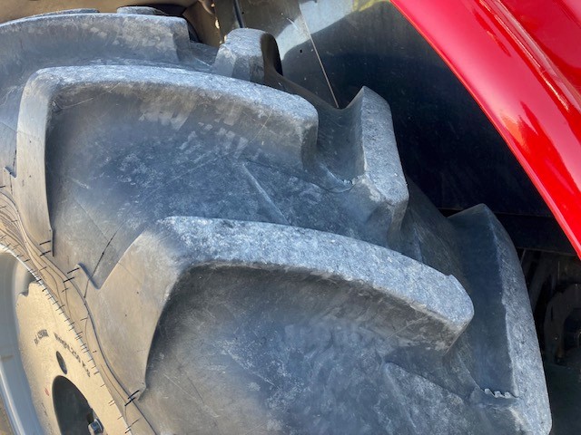 2020 Massey Ferguson 7718S Tractor