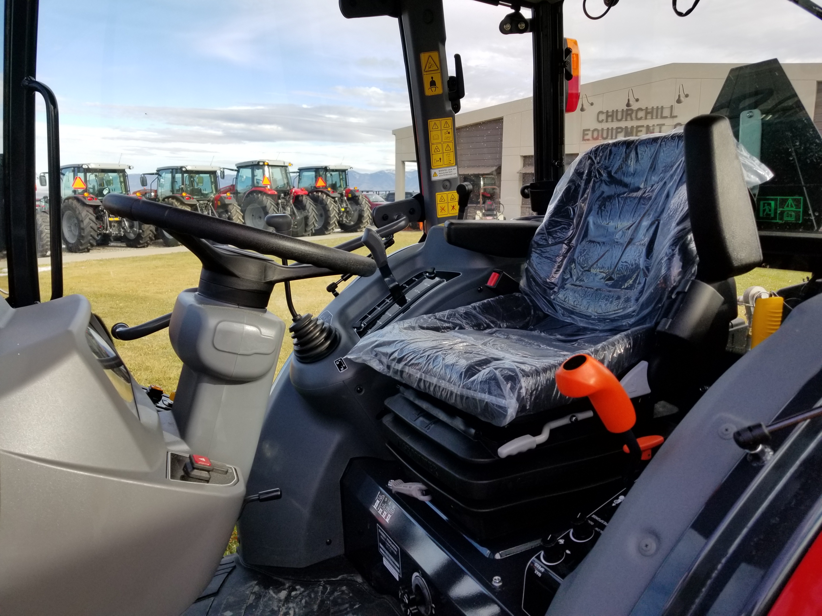 2019 Massey Ferguson 1735M Tractor