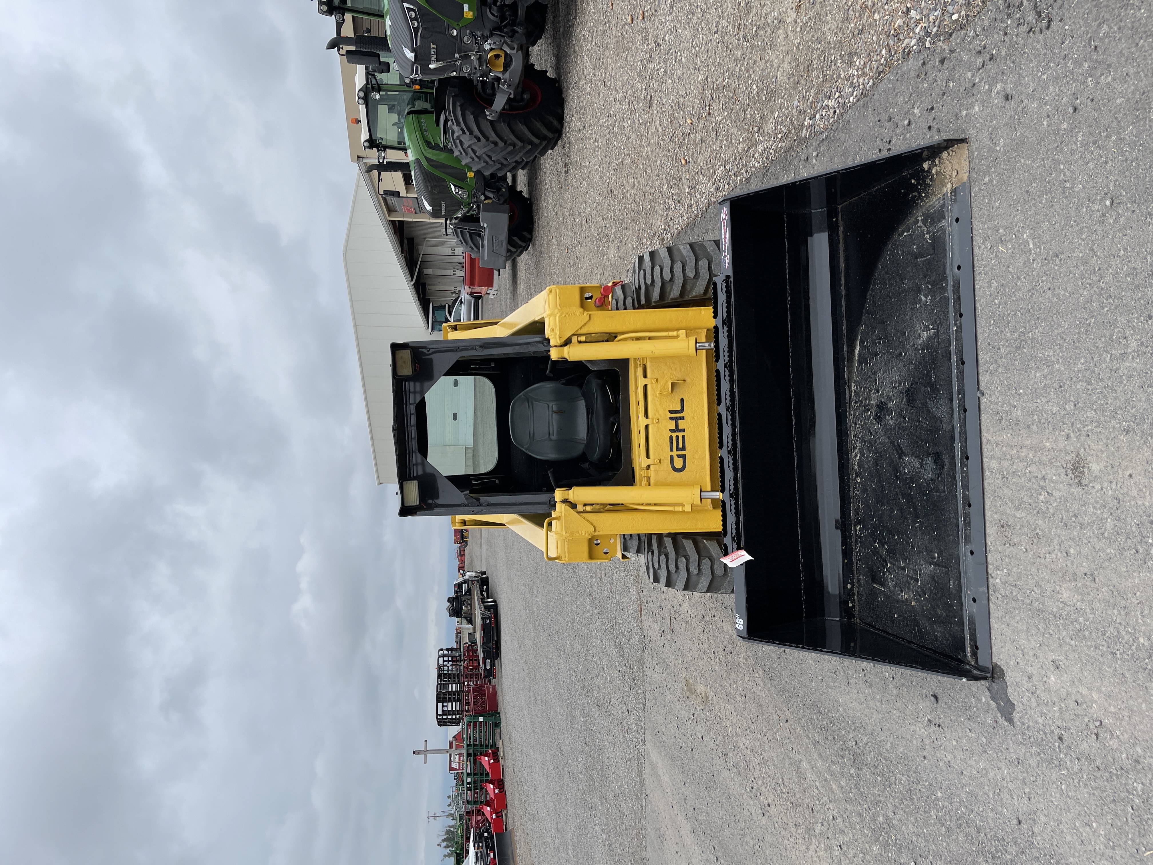 Gehl SL4835 Skid Steer Loader