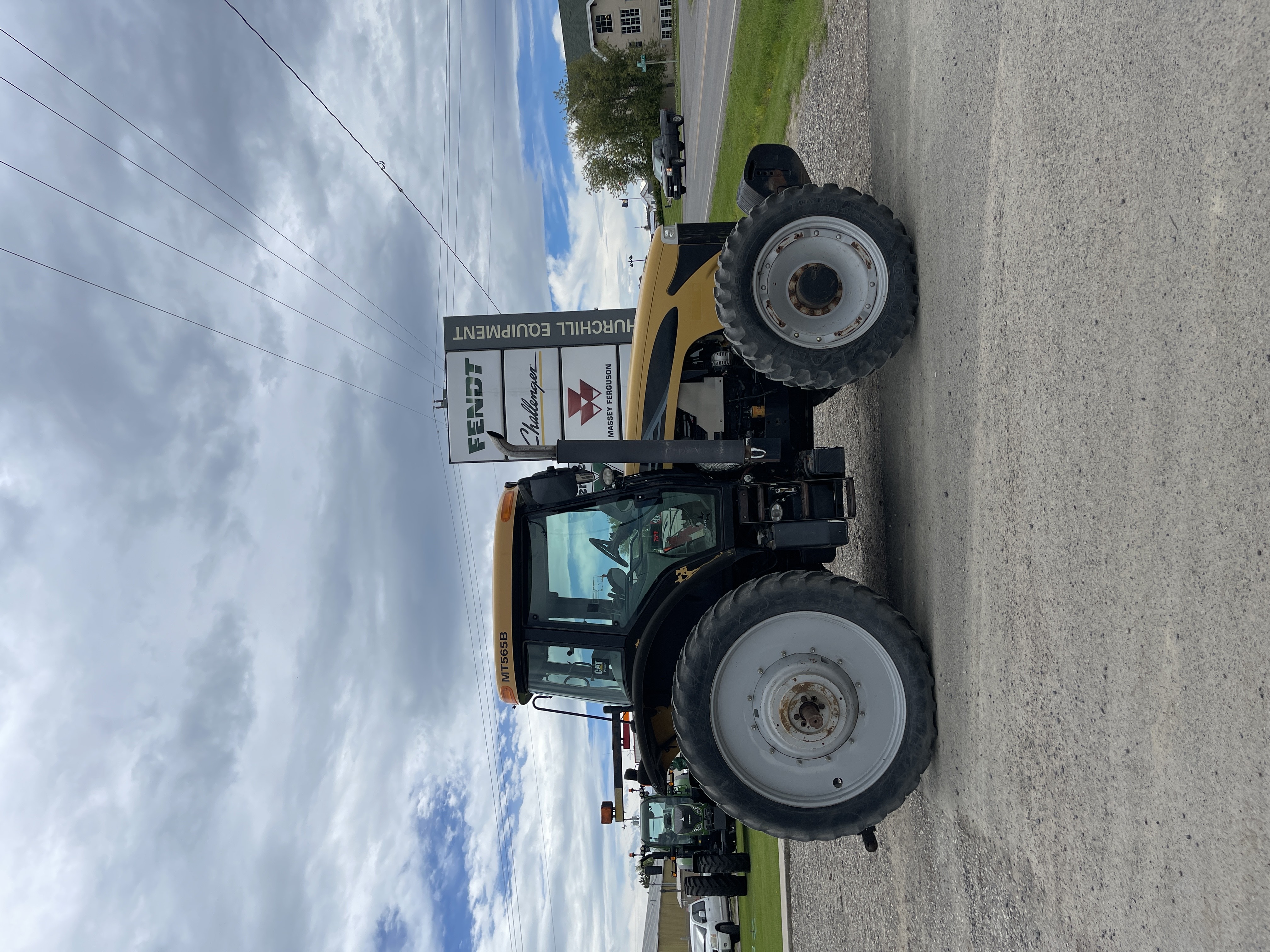 2006 Challenger MT565B Tractor