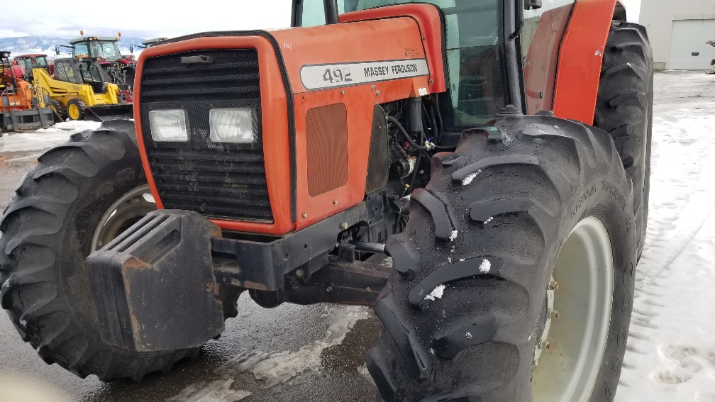 2004 Massey Ferguson 492 Tractor