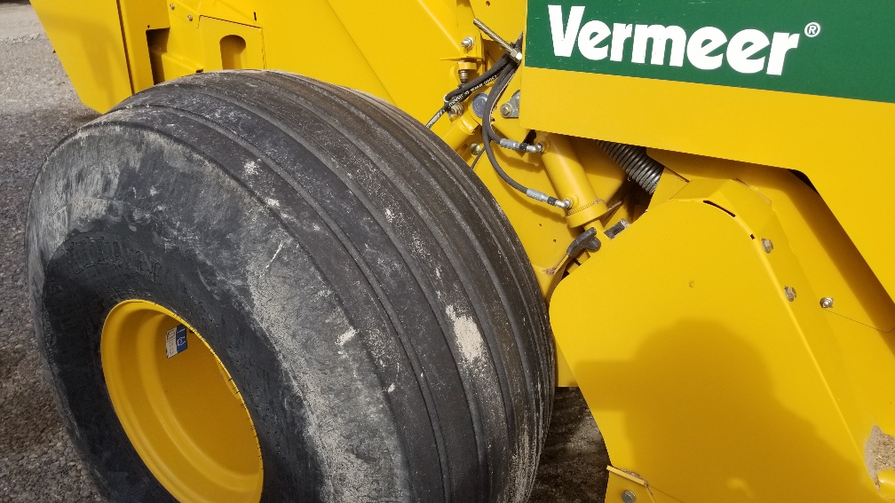 2019 Vermeer 605N Baler/Round