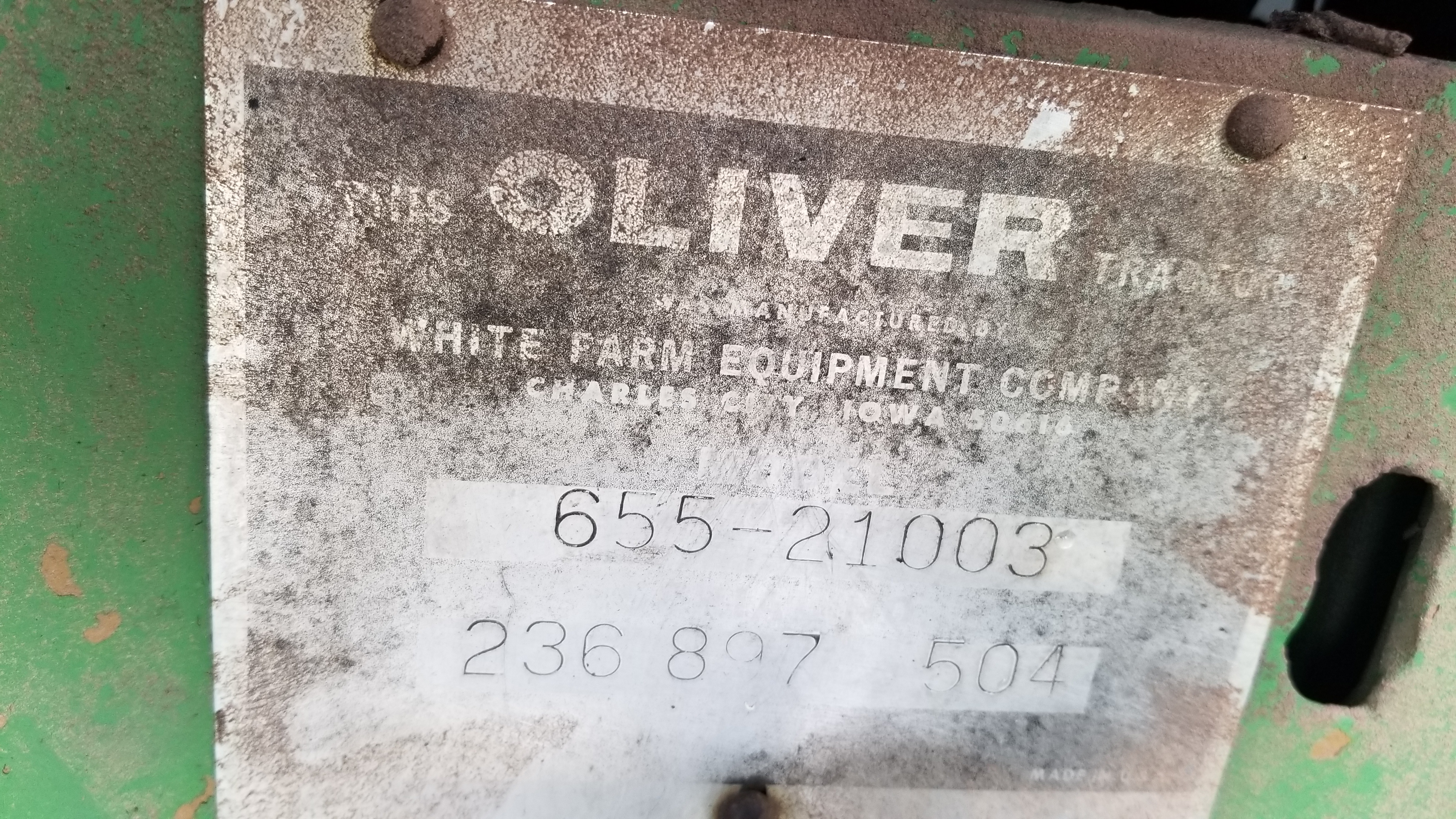 1973 Oliver 1555 Tractor