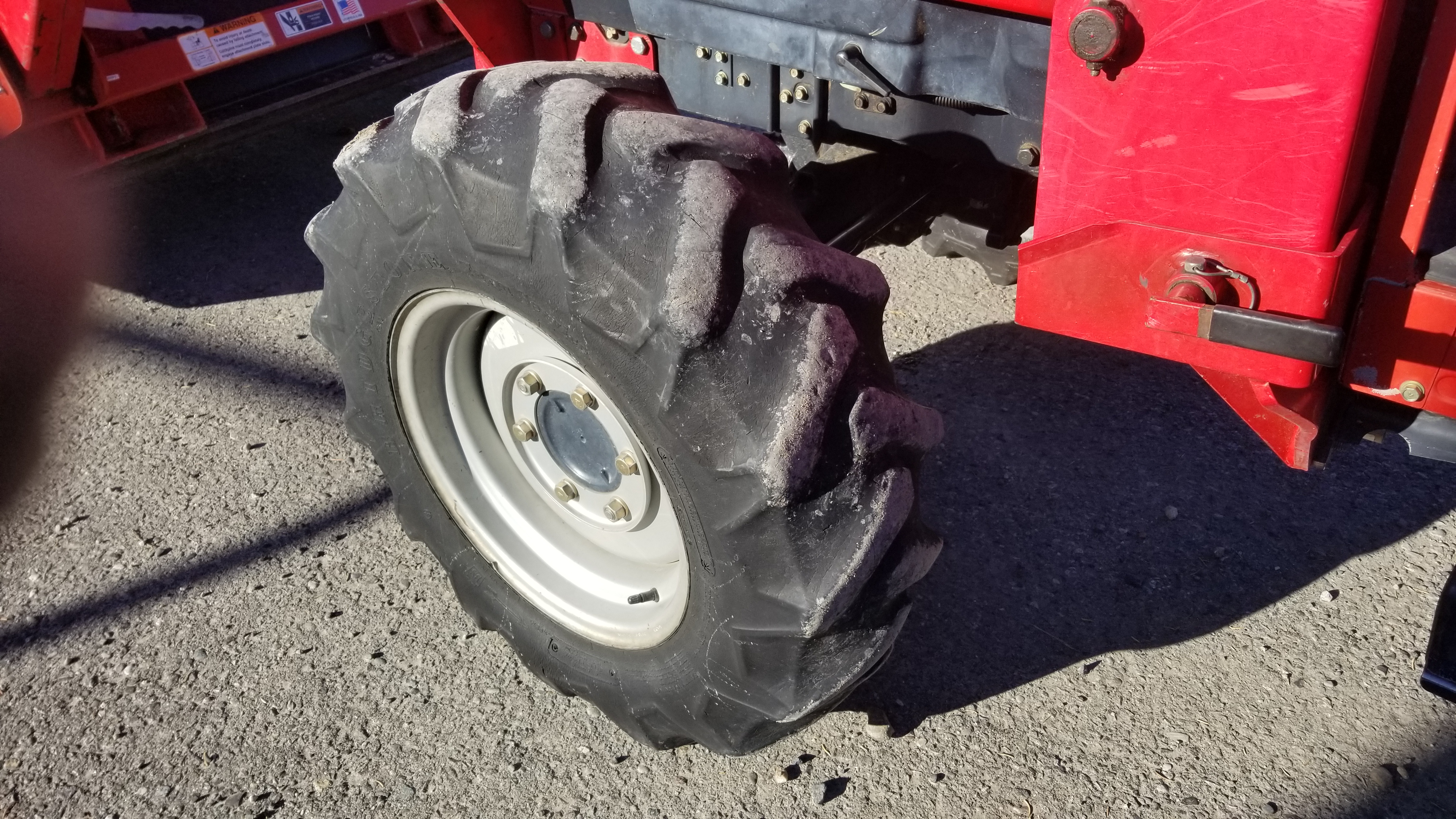 1997 Massey Ferguson 1160 Tractor