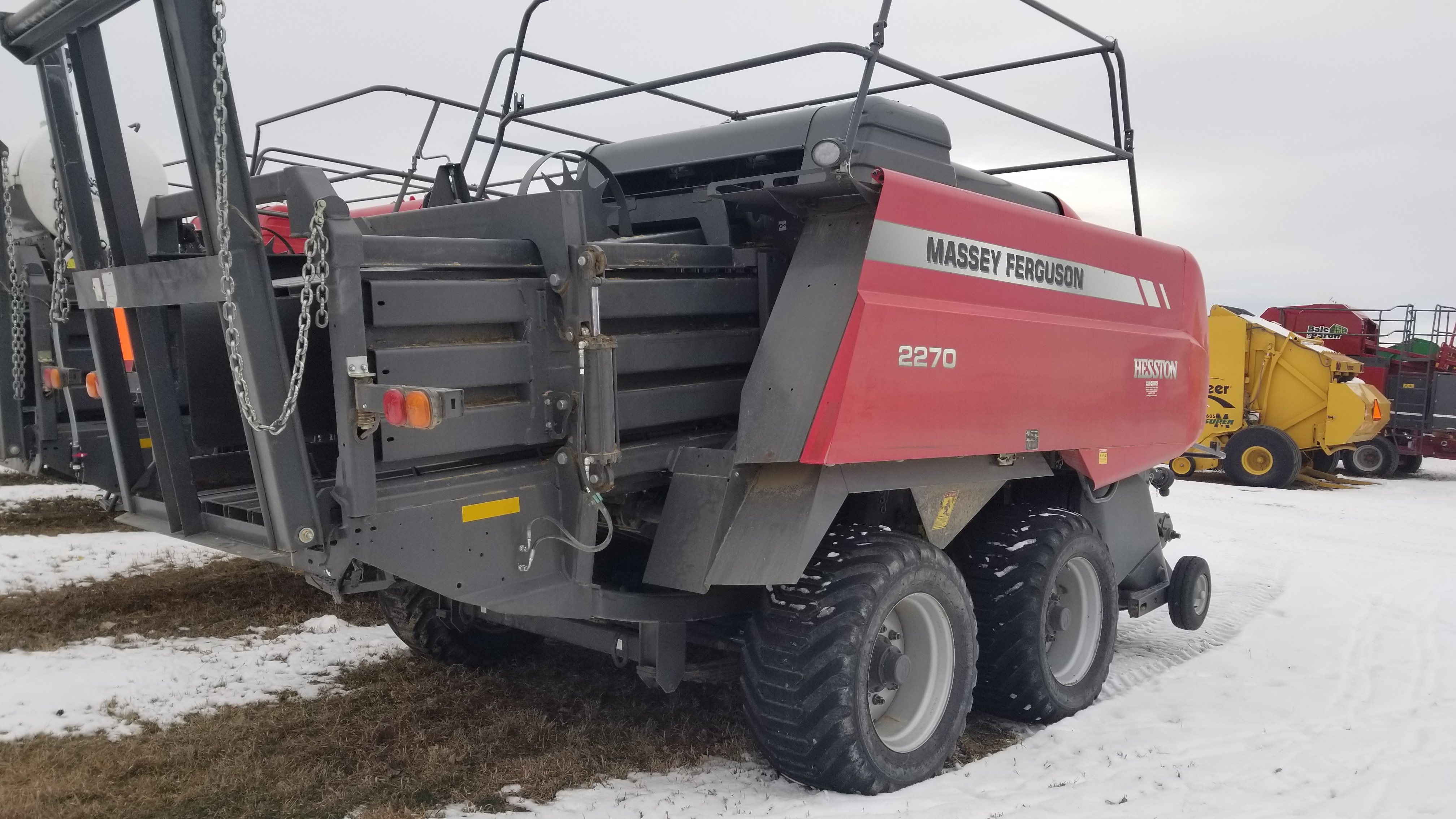 2016 Massey Ferguson 2270 Baler/Square