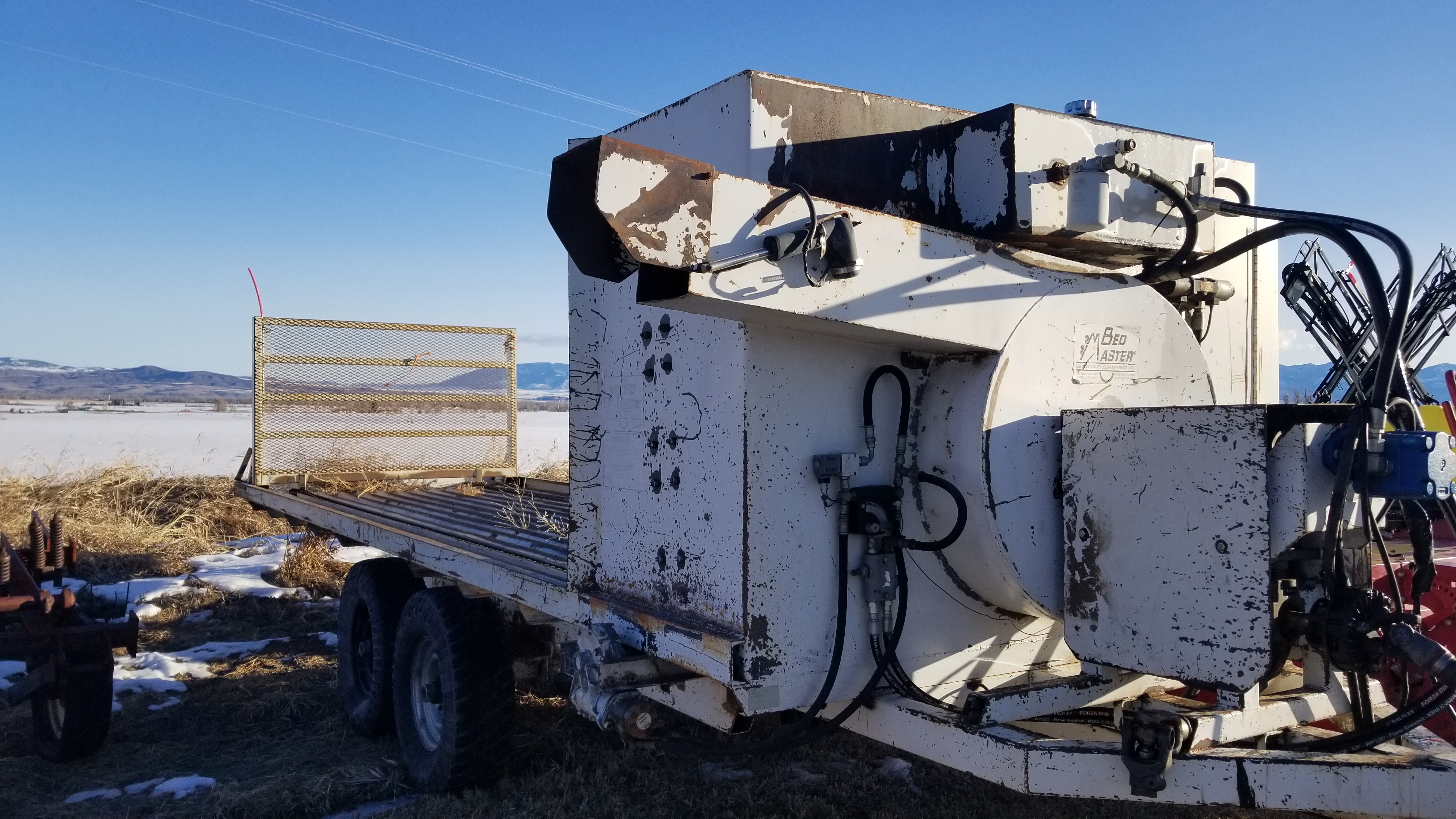 1990 Bale King 2000 Bale Processor