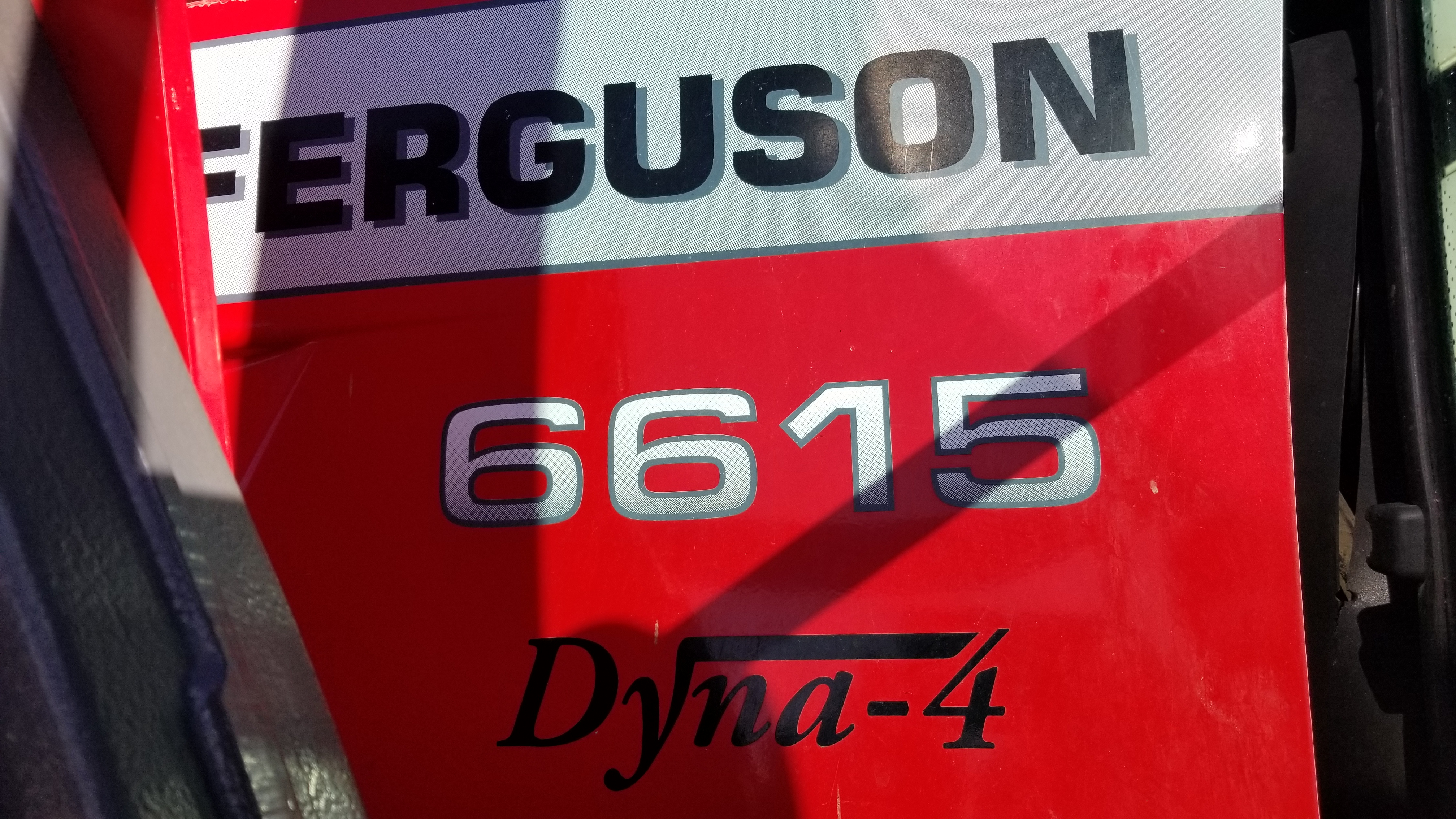 2015 Massey Ferguson 6615 Classic Tractor