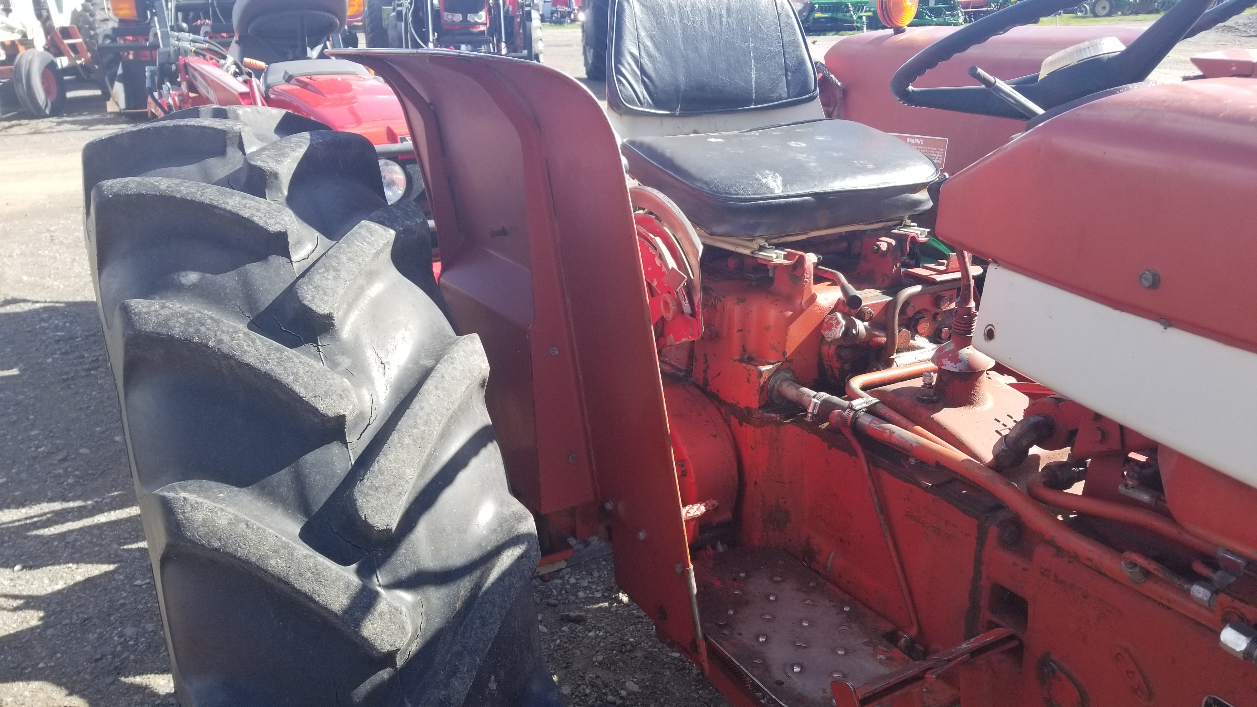 1971 International 444 Tractor