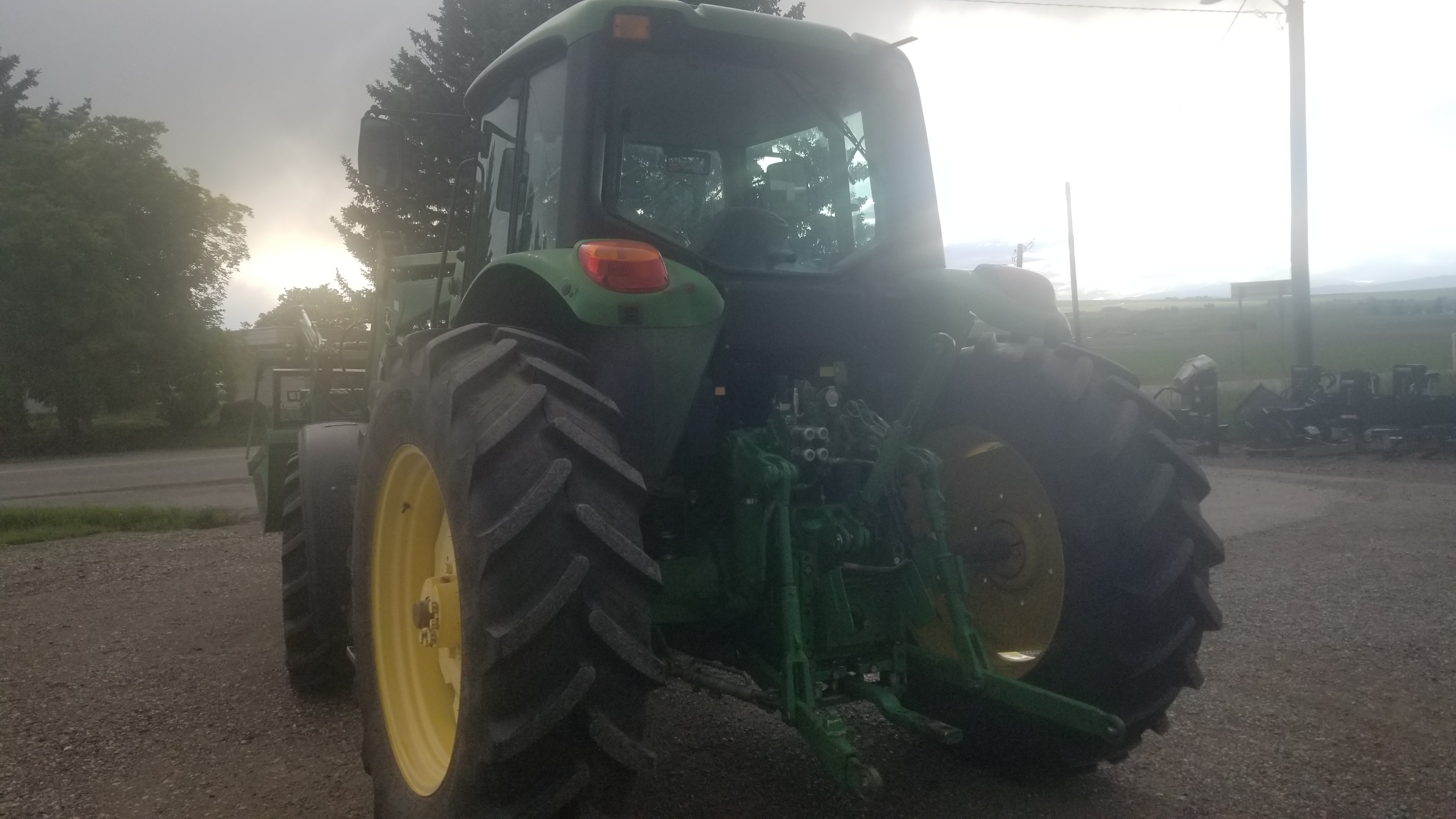 2010 John Deere 7230 Cab Tractor