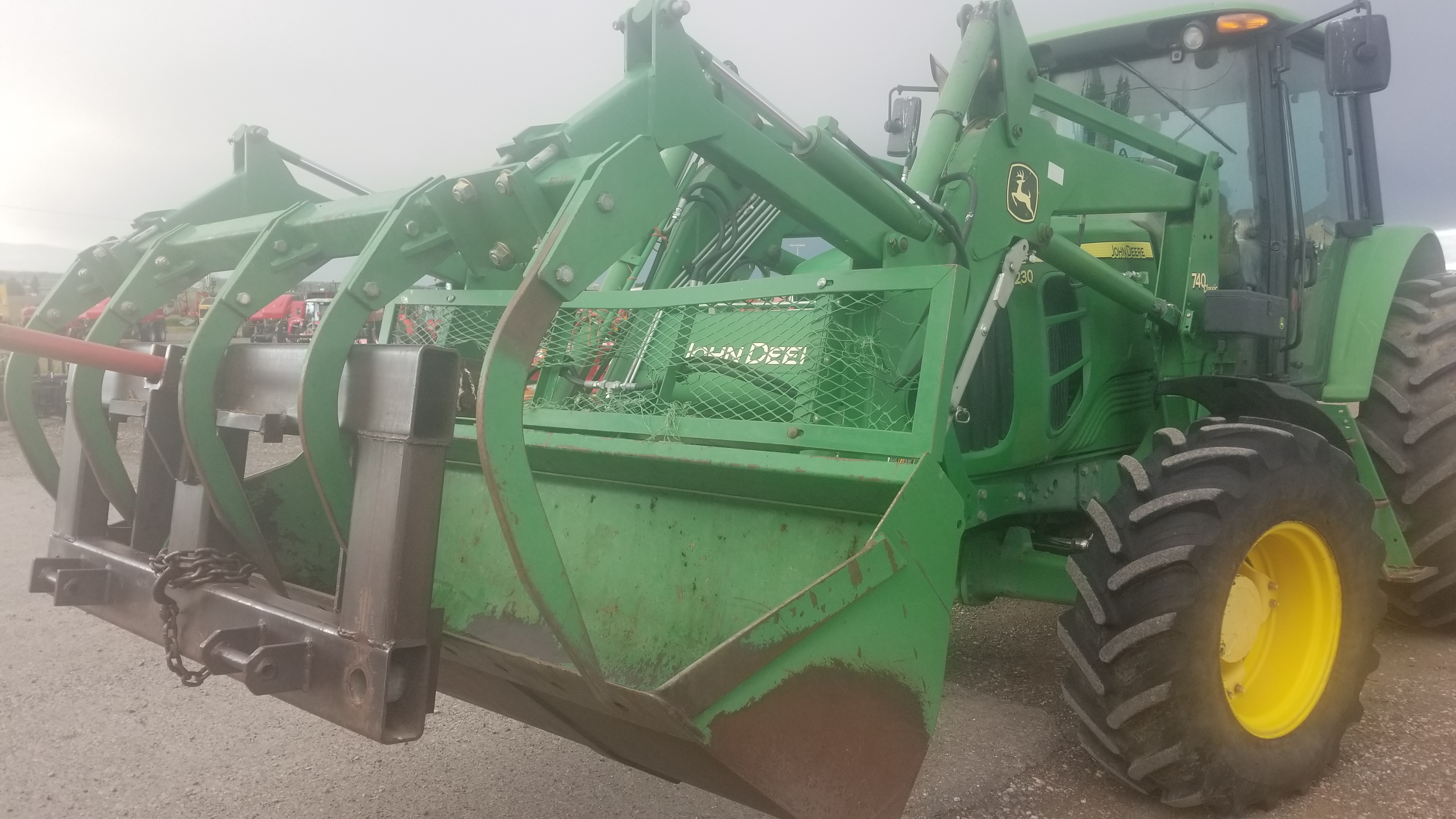 2010 John Deere 7230 Cab Tractor