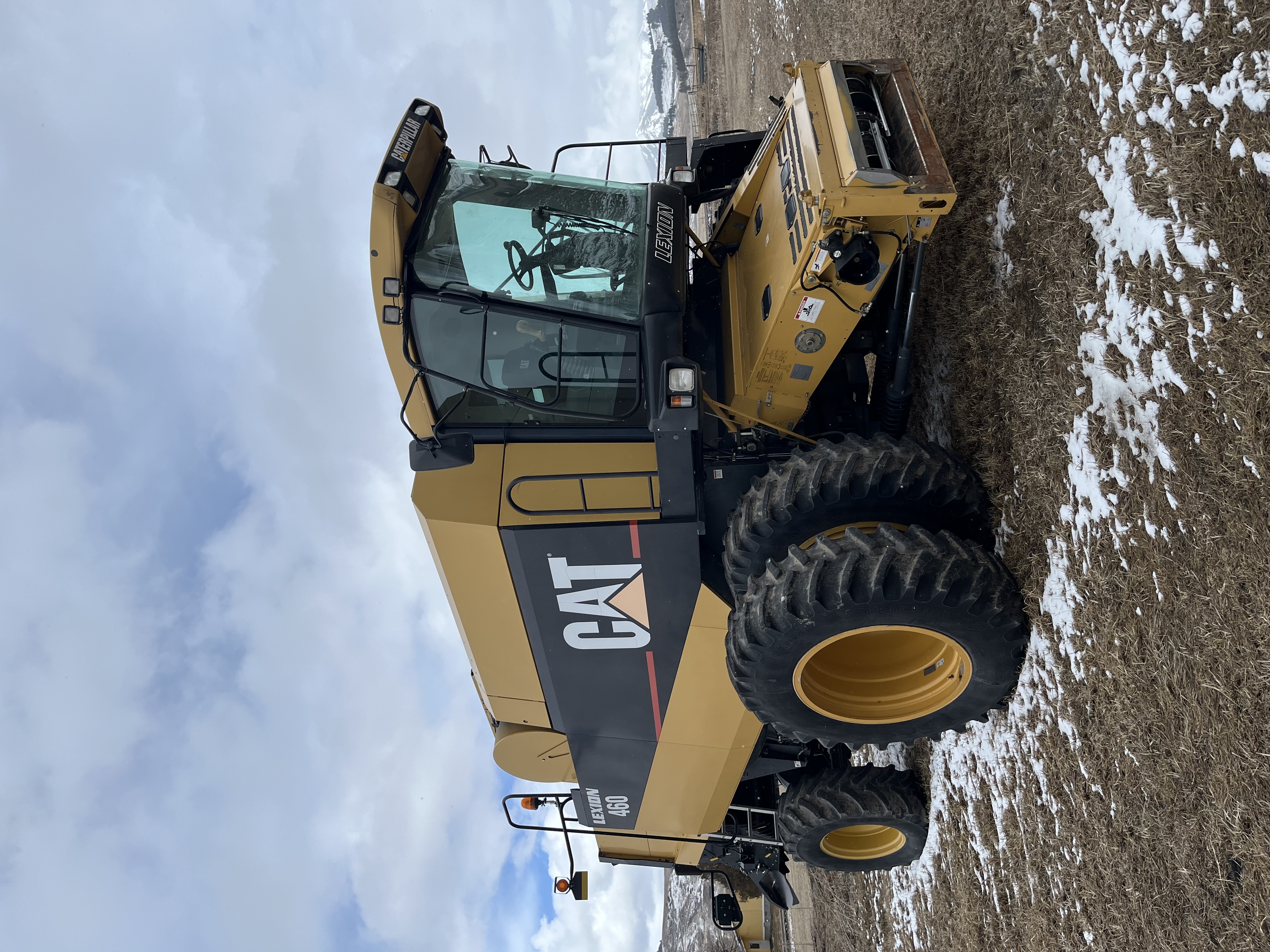 2003 Caterpillar 460 Combine