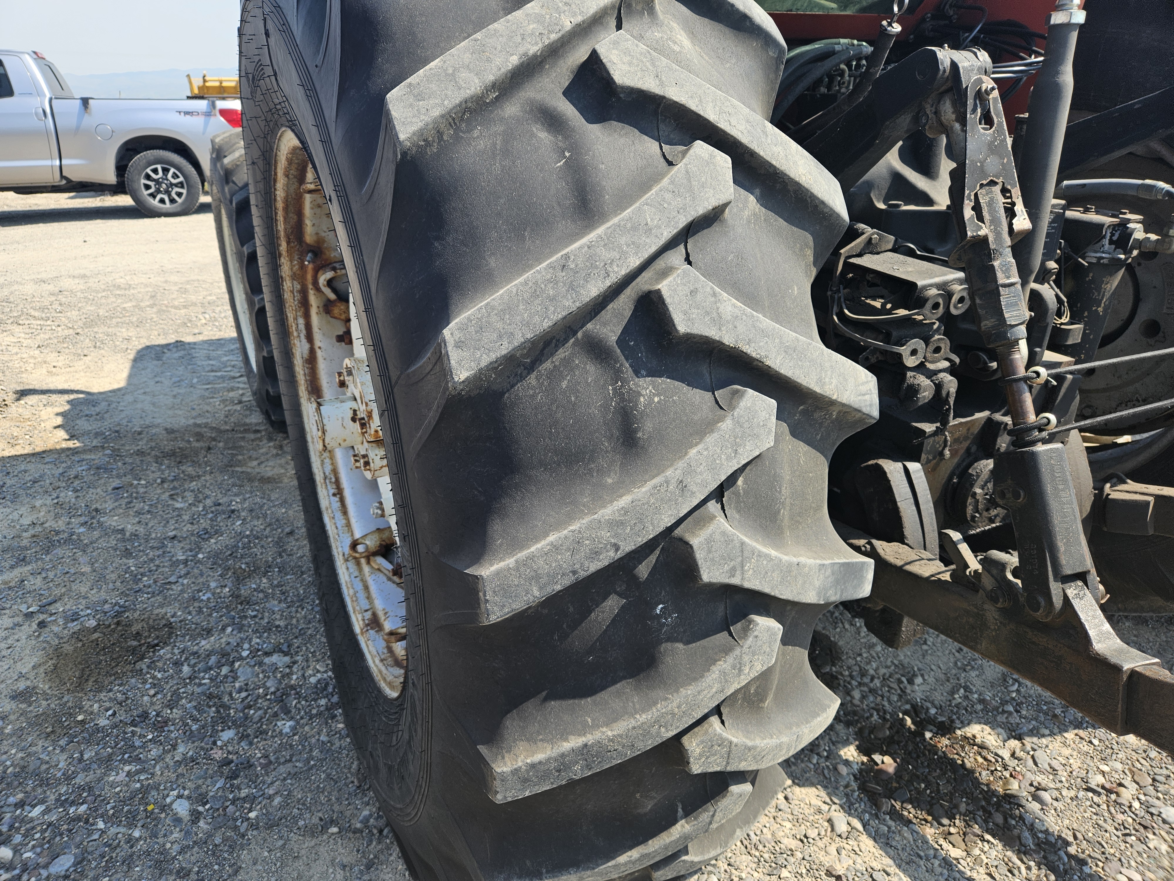 1982 AGCO Allis 8050 Tractor