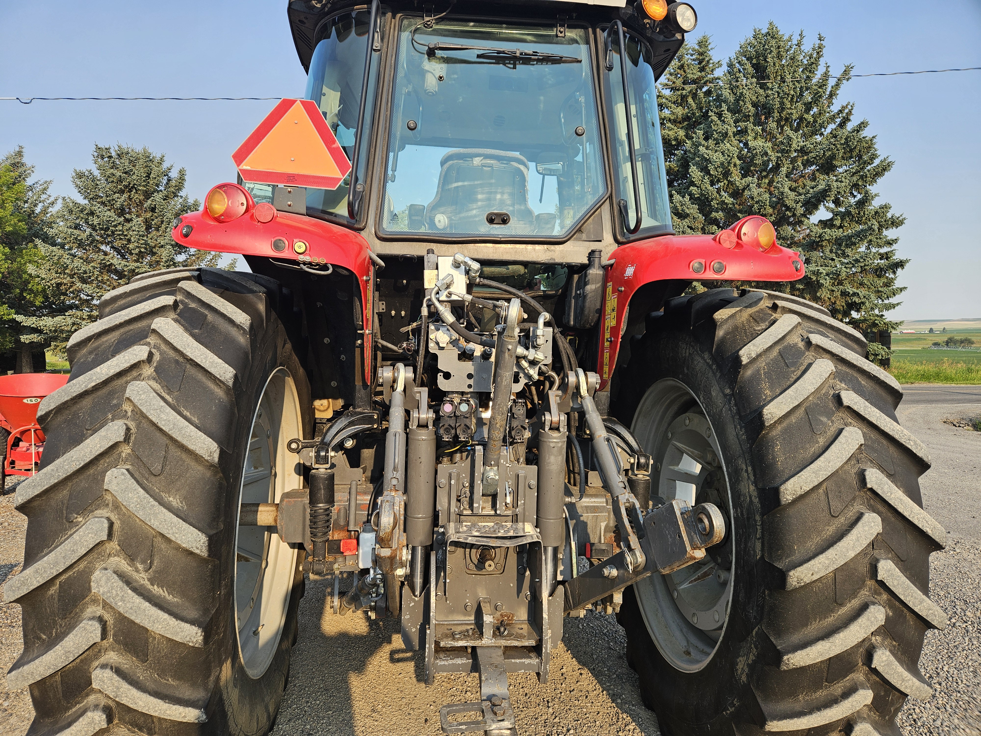 2014 Massey Ferguson 7616 Classic Tractor