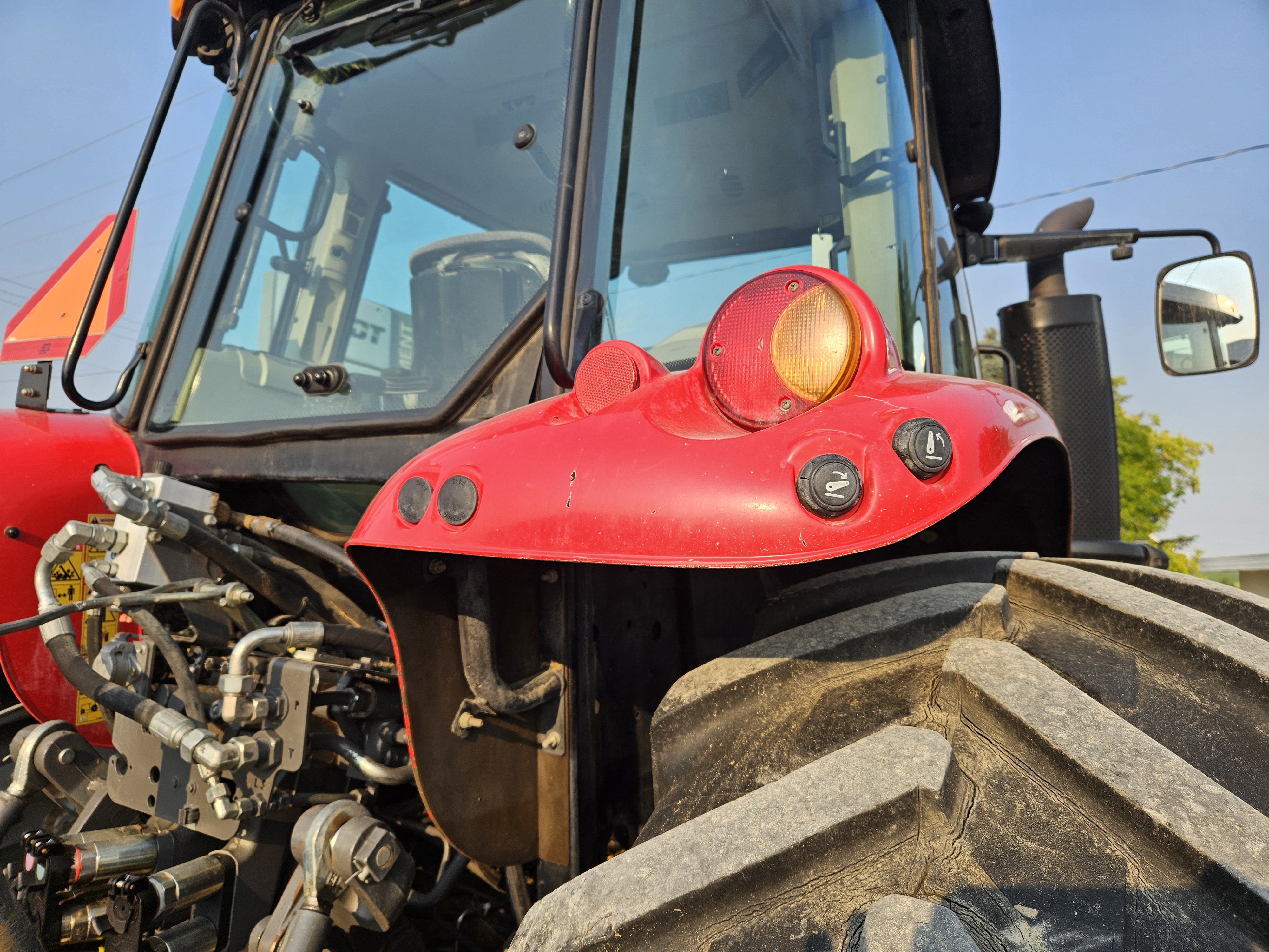 2014 Massey Ferguson 7616 Classic Tractor