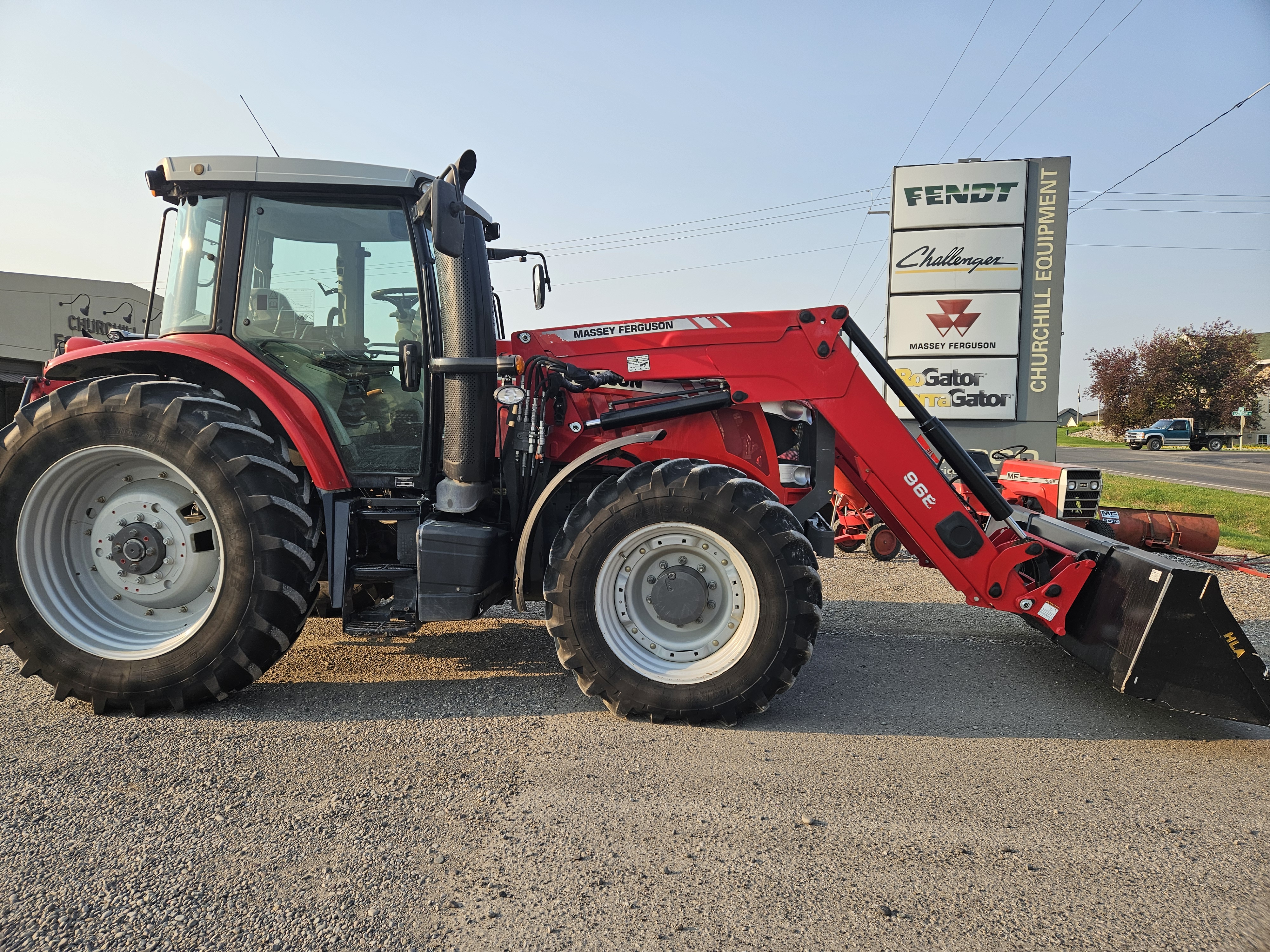 2014 Massey Ferguson 7616 Classic Tractor