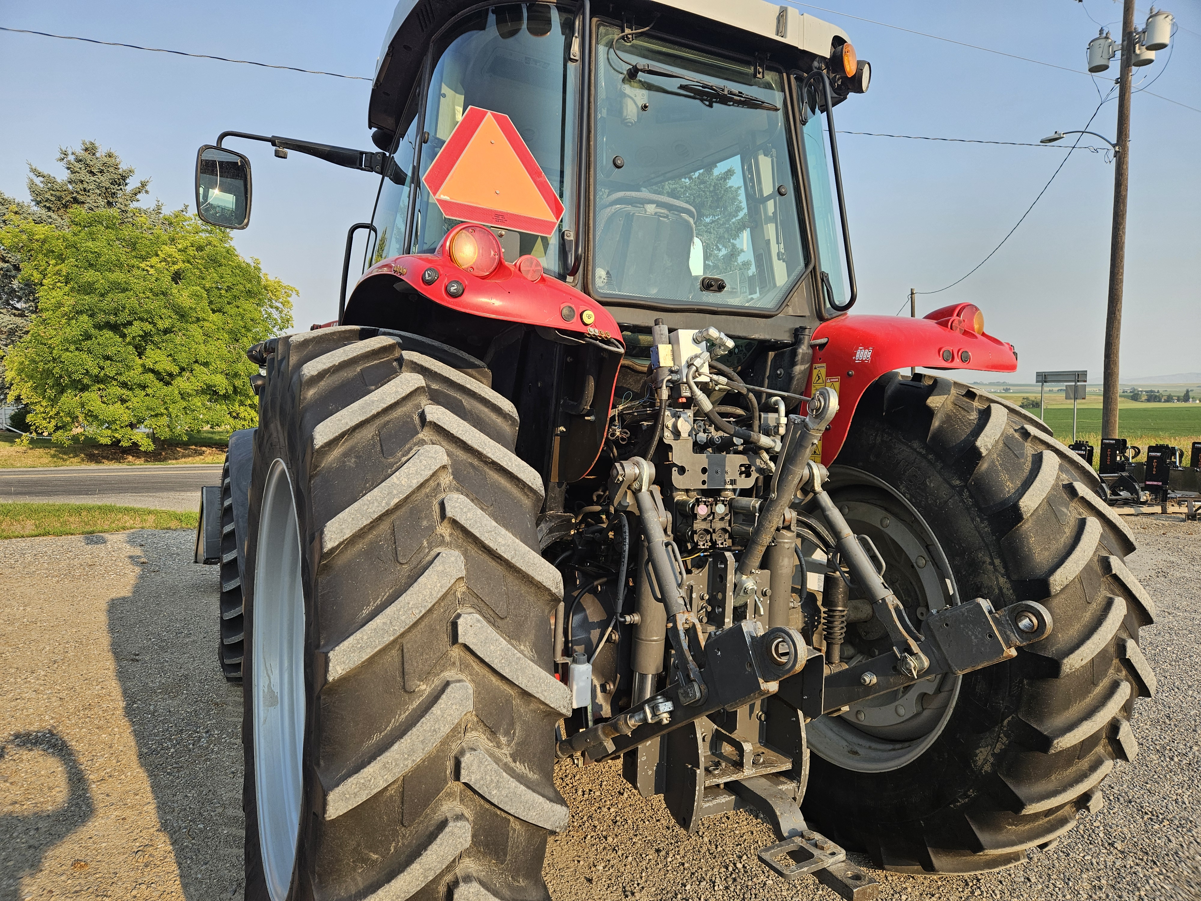 2014 Massey Ferguson 7616 Classic Tractor