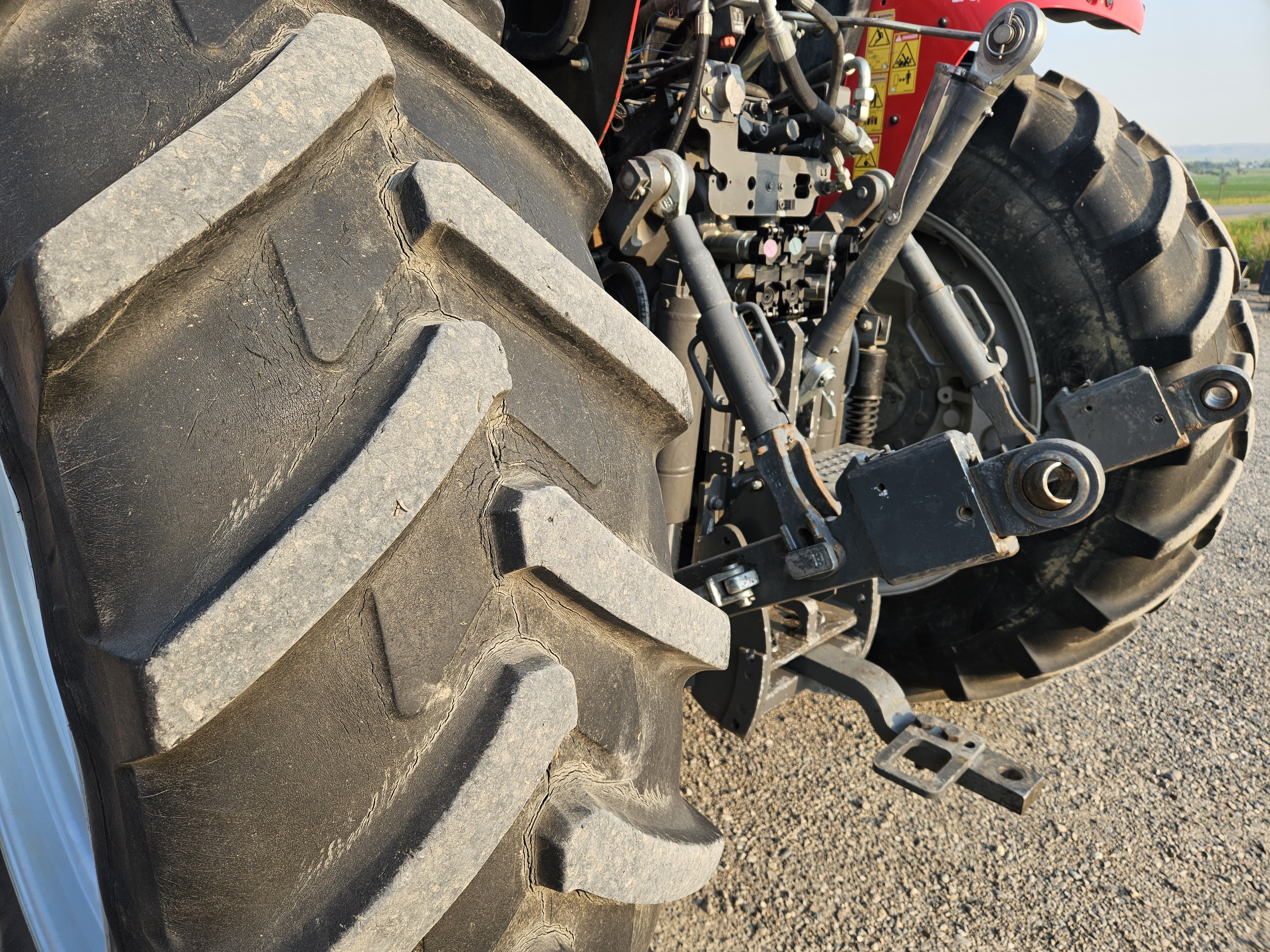 2014 Massey Ferguson 7616 Classic Tractor