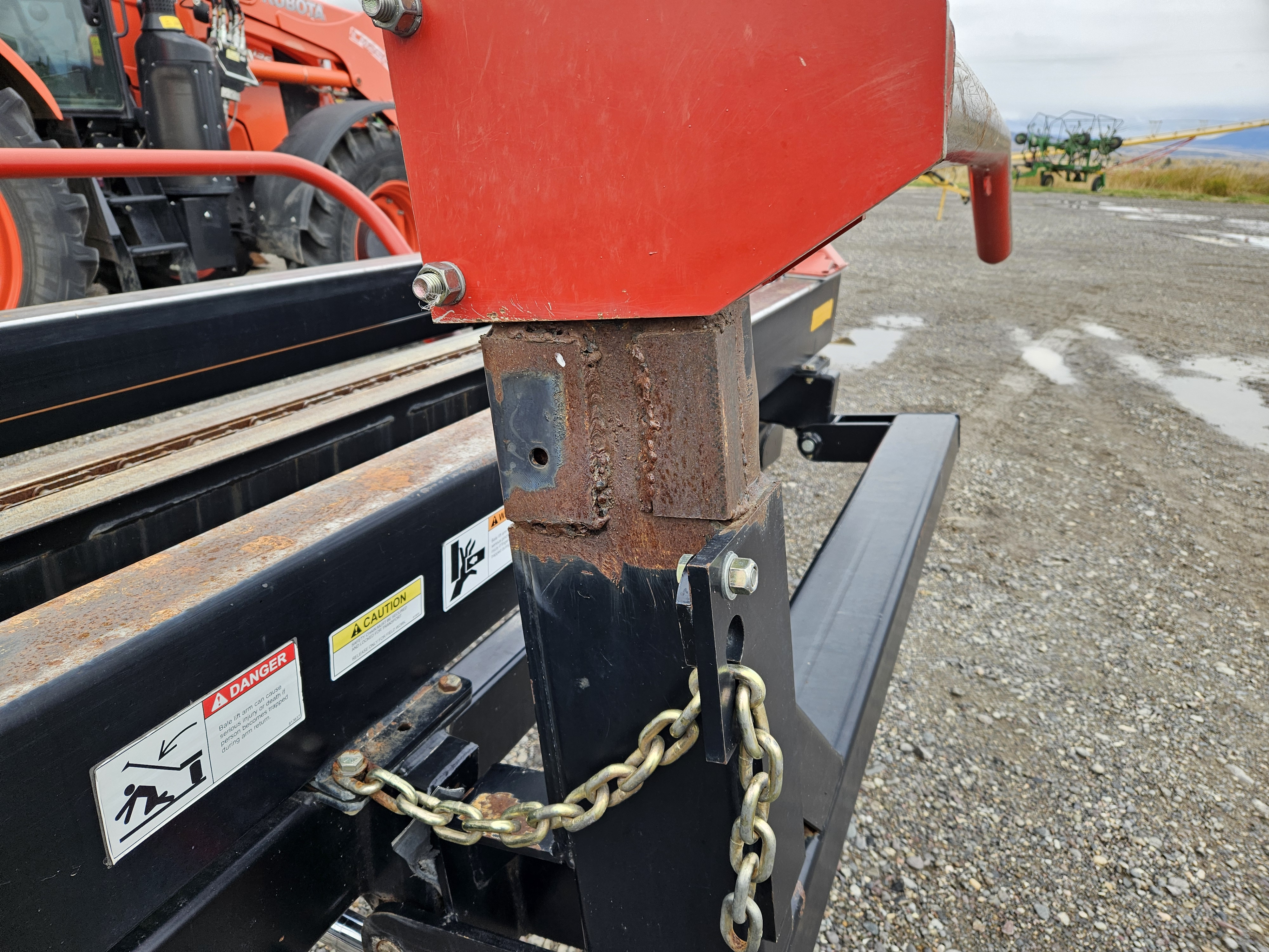 2015 Buhler Farm King 1450 Bale Mover