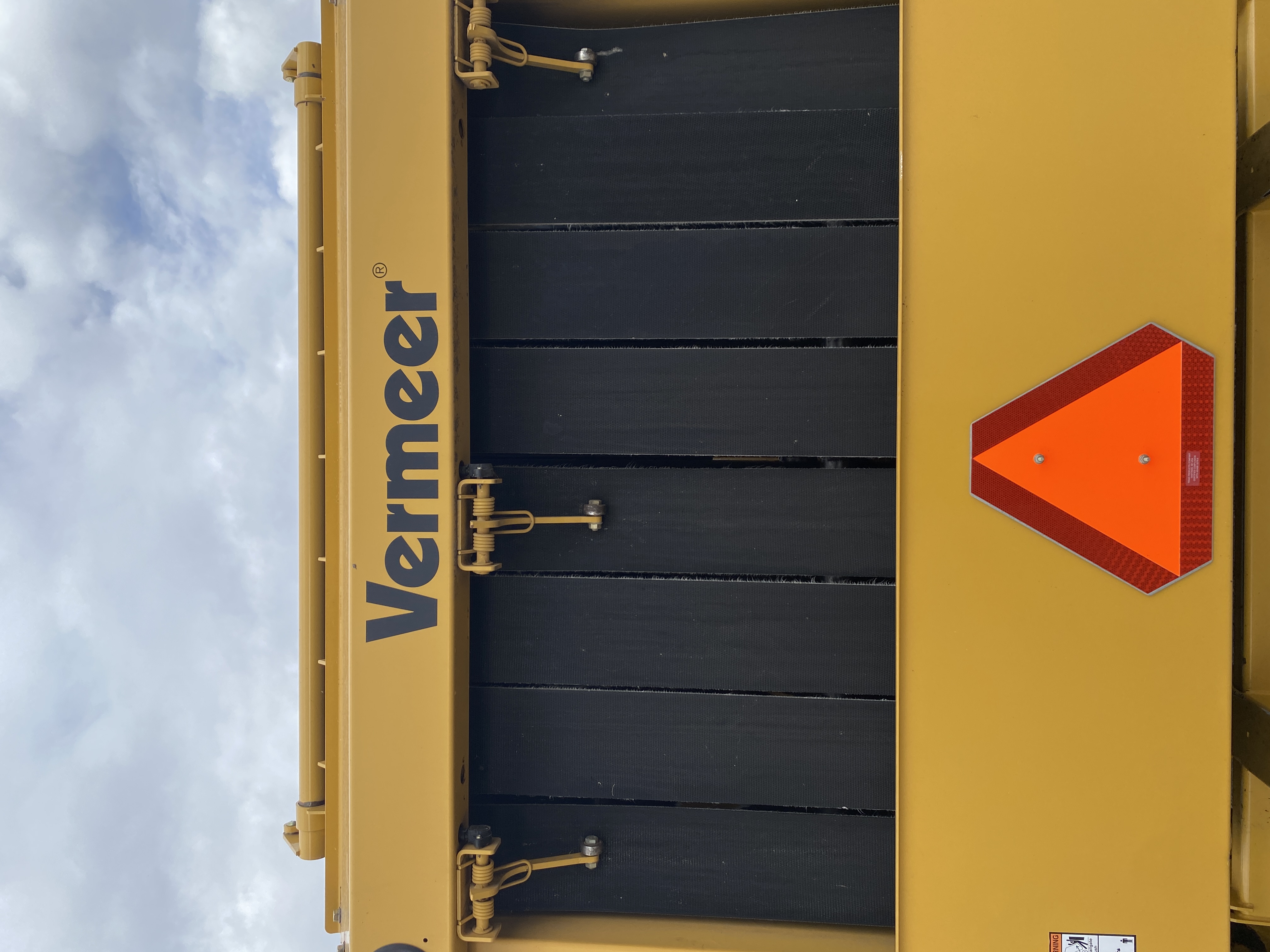 2012 Vermeer 605SM Baler/Round