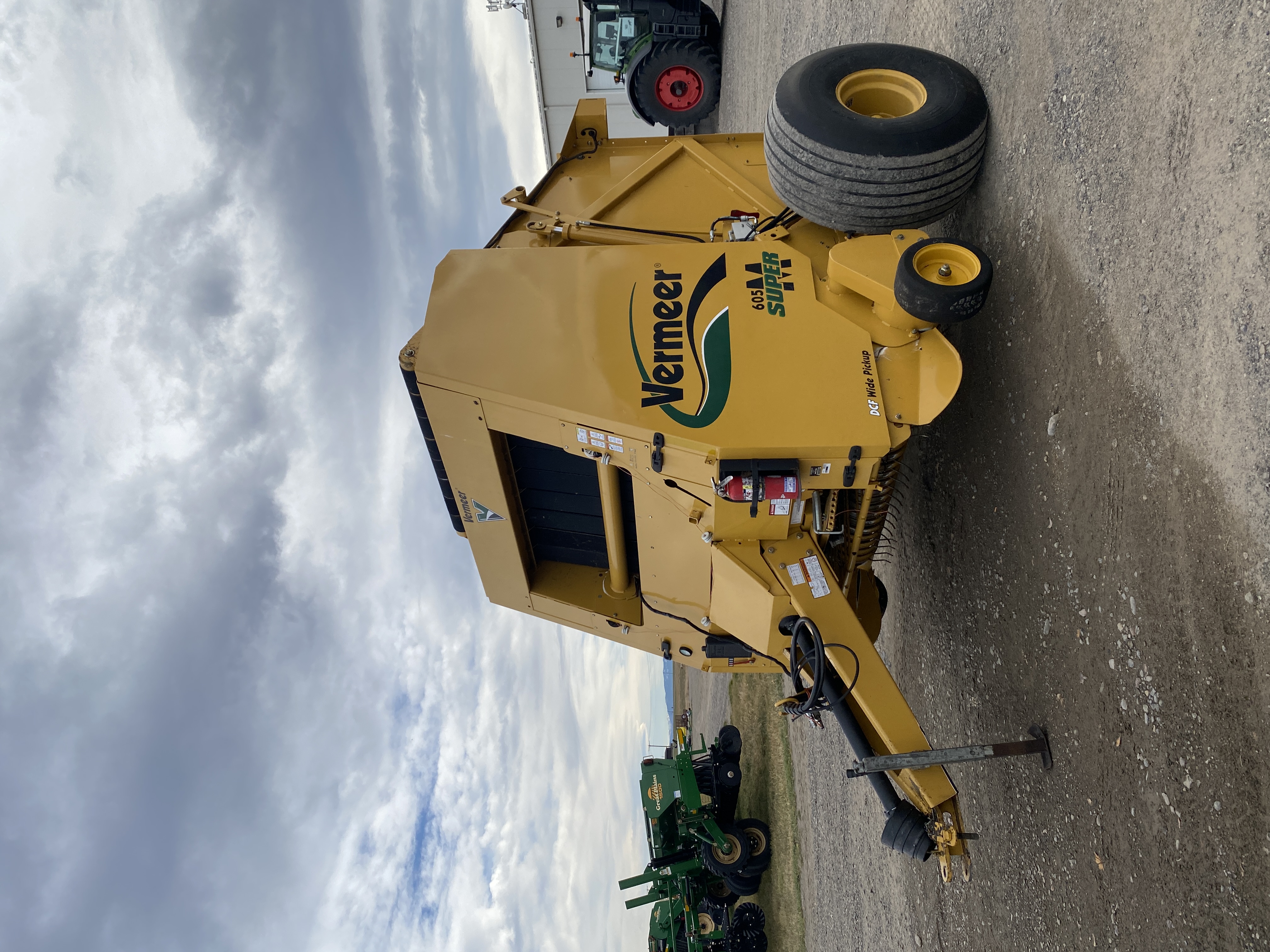 2012 Vermeer 605SM Baler/Round