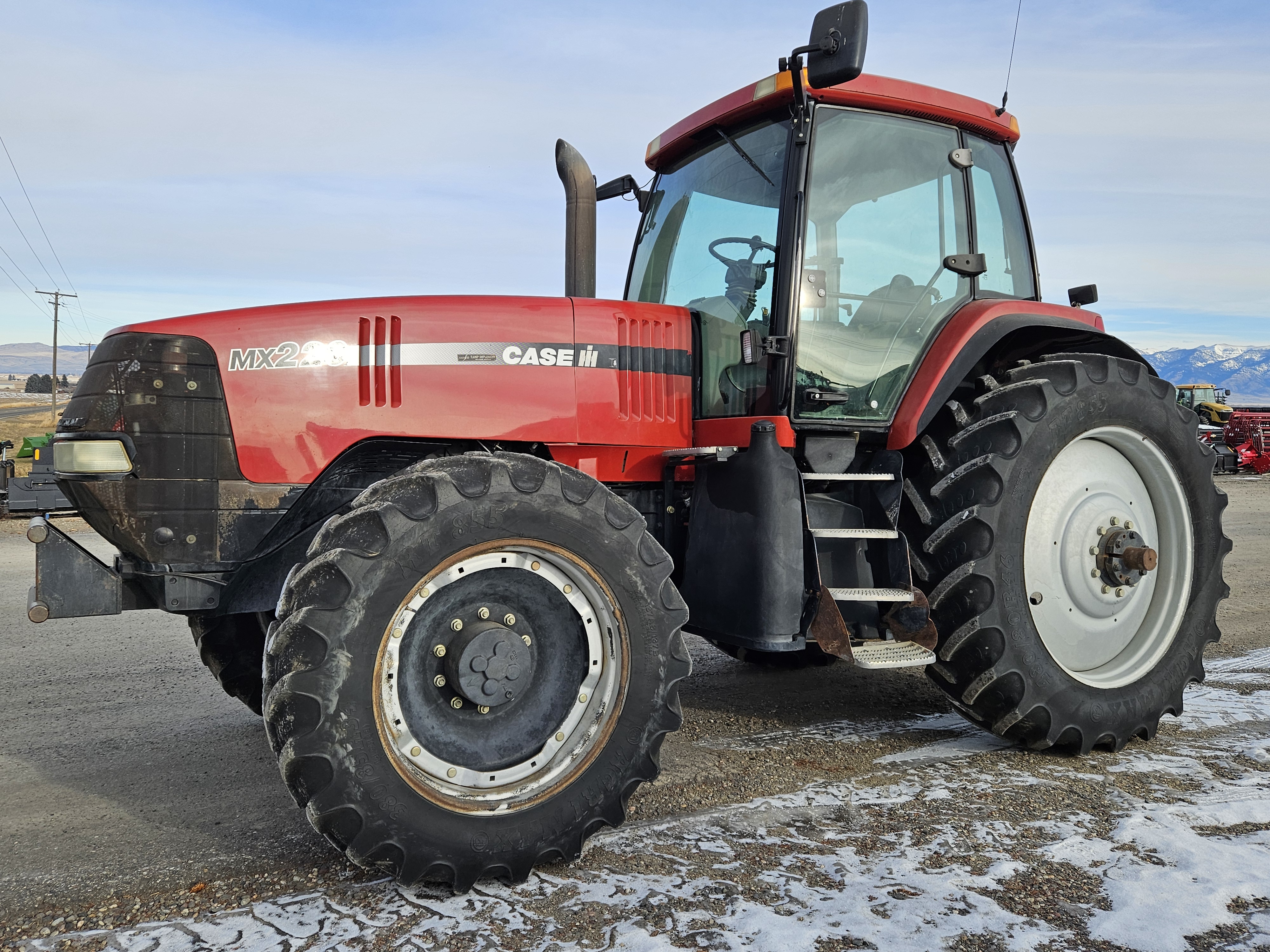 1999 Case IH MX220 Tractor