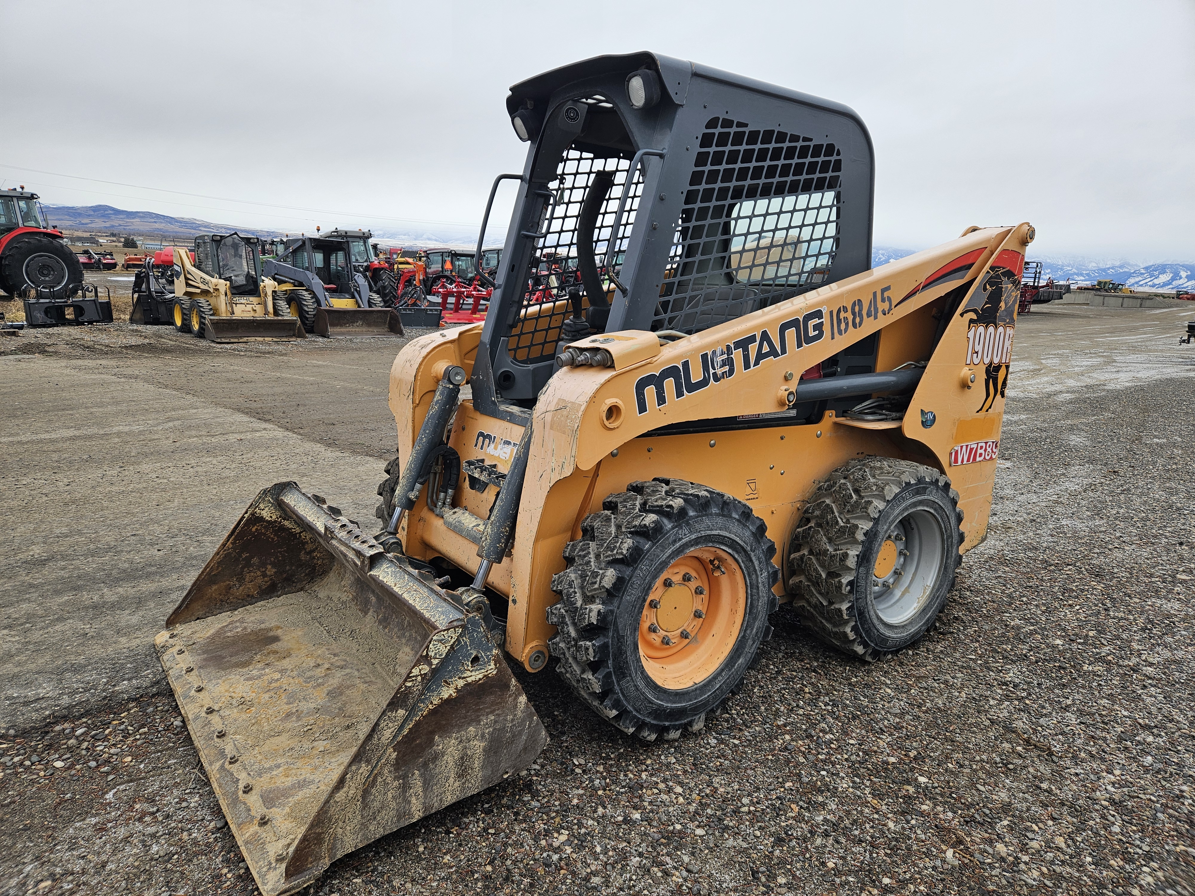 2016 Mustang Mfg. 1900R Skid Steer/Excavator