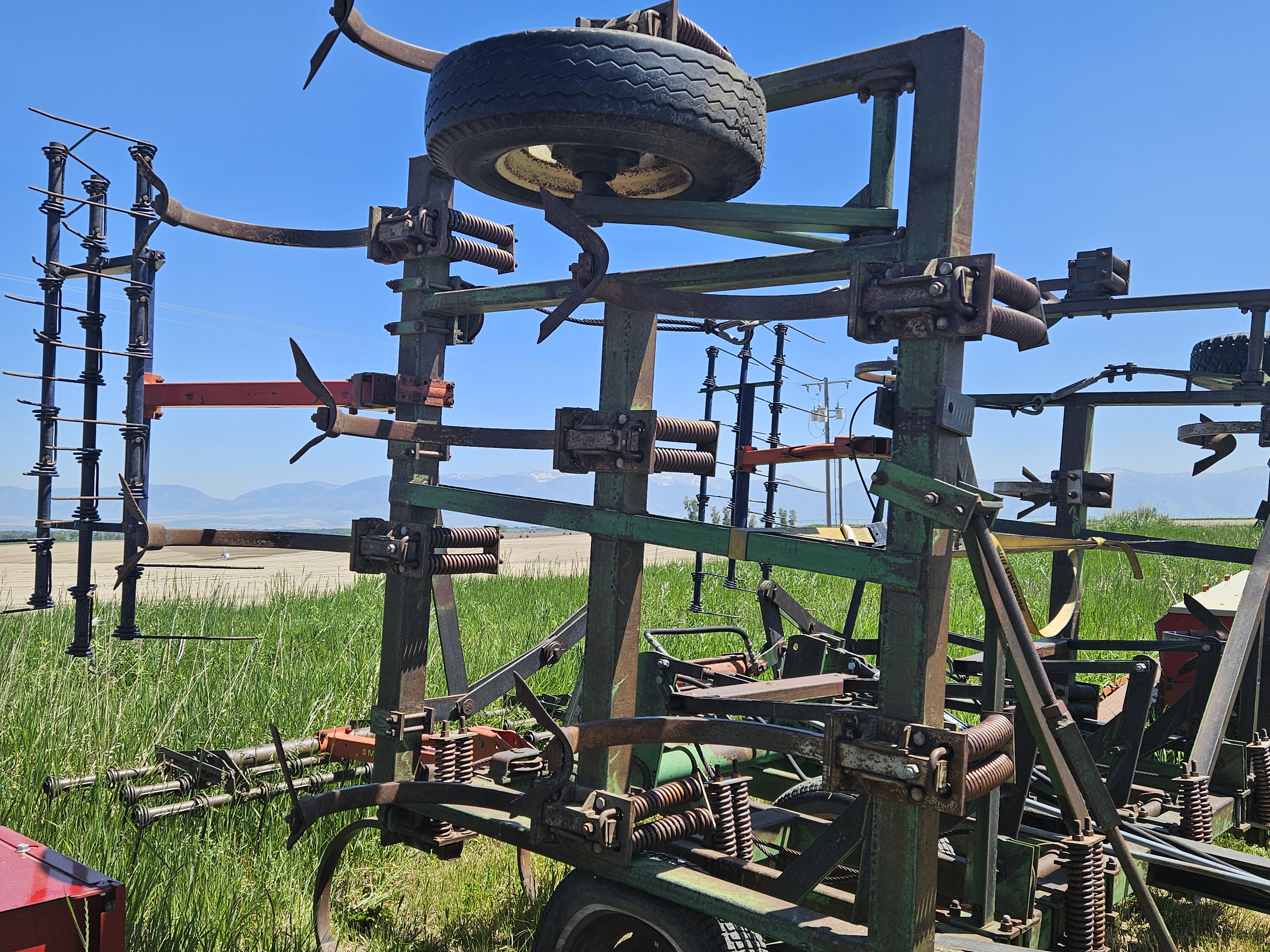 Melroe 501 Chisel Plow