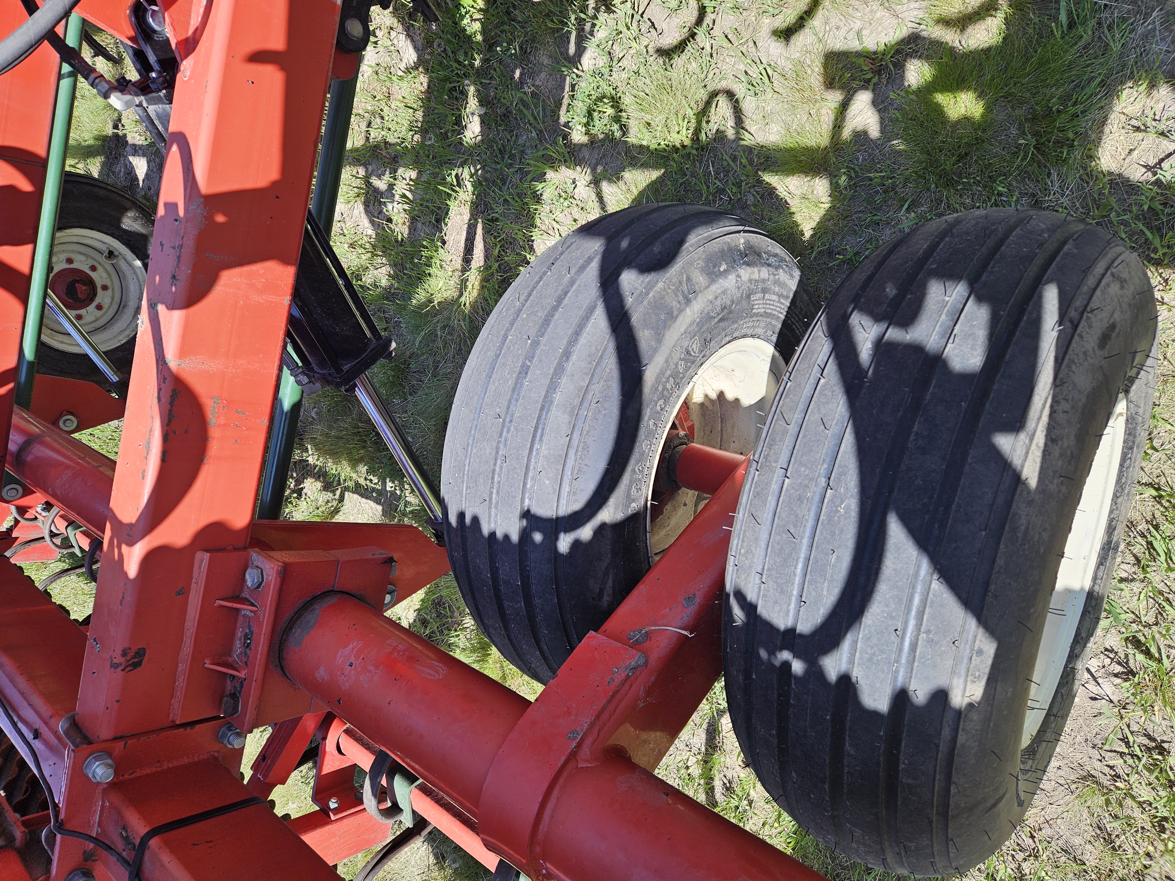 2006 Brillion wls360 CultiPacker