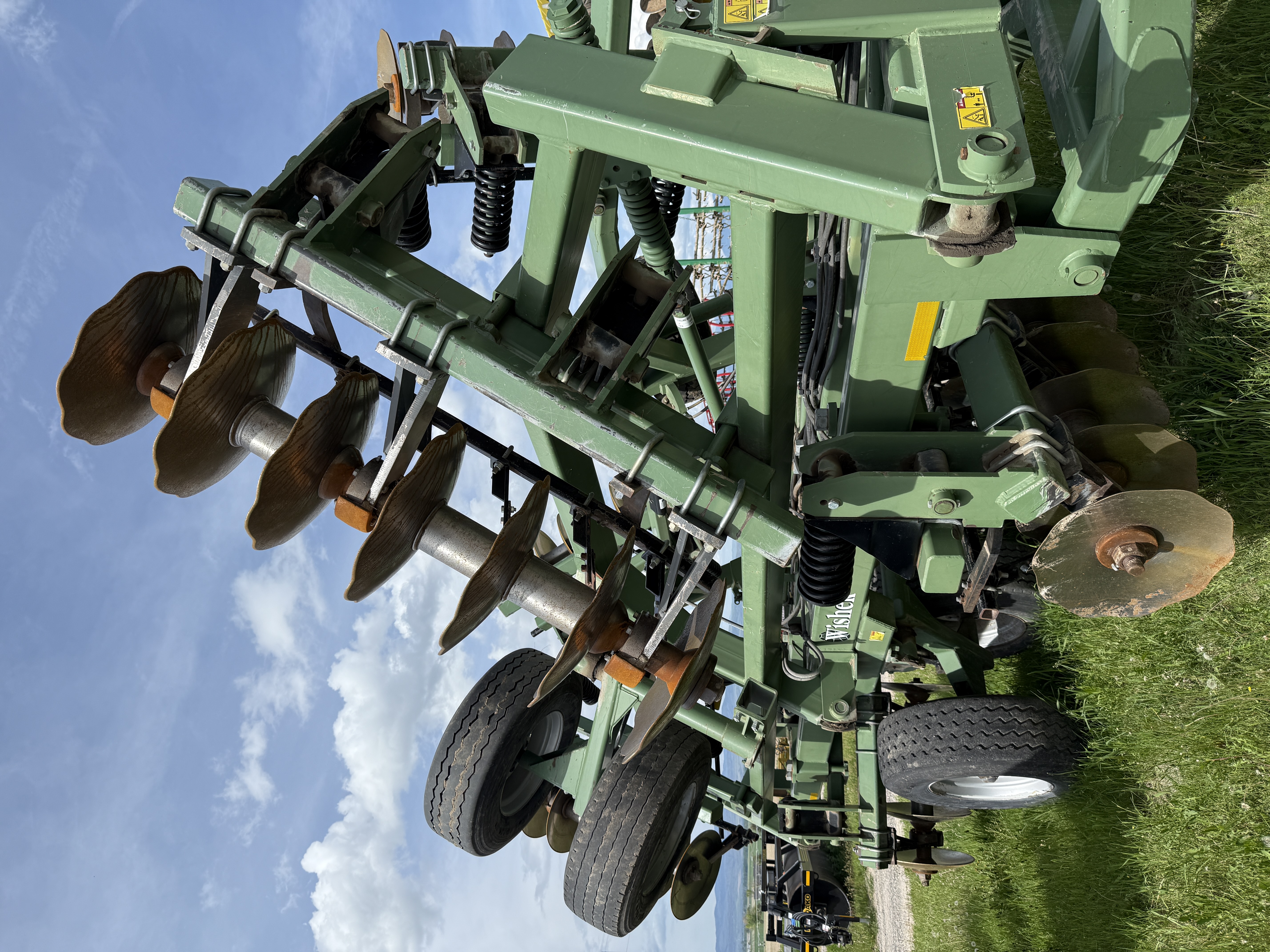 Wishek 842-24 Windrower Disc Header