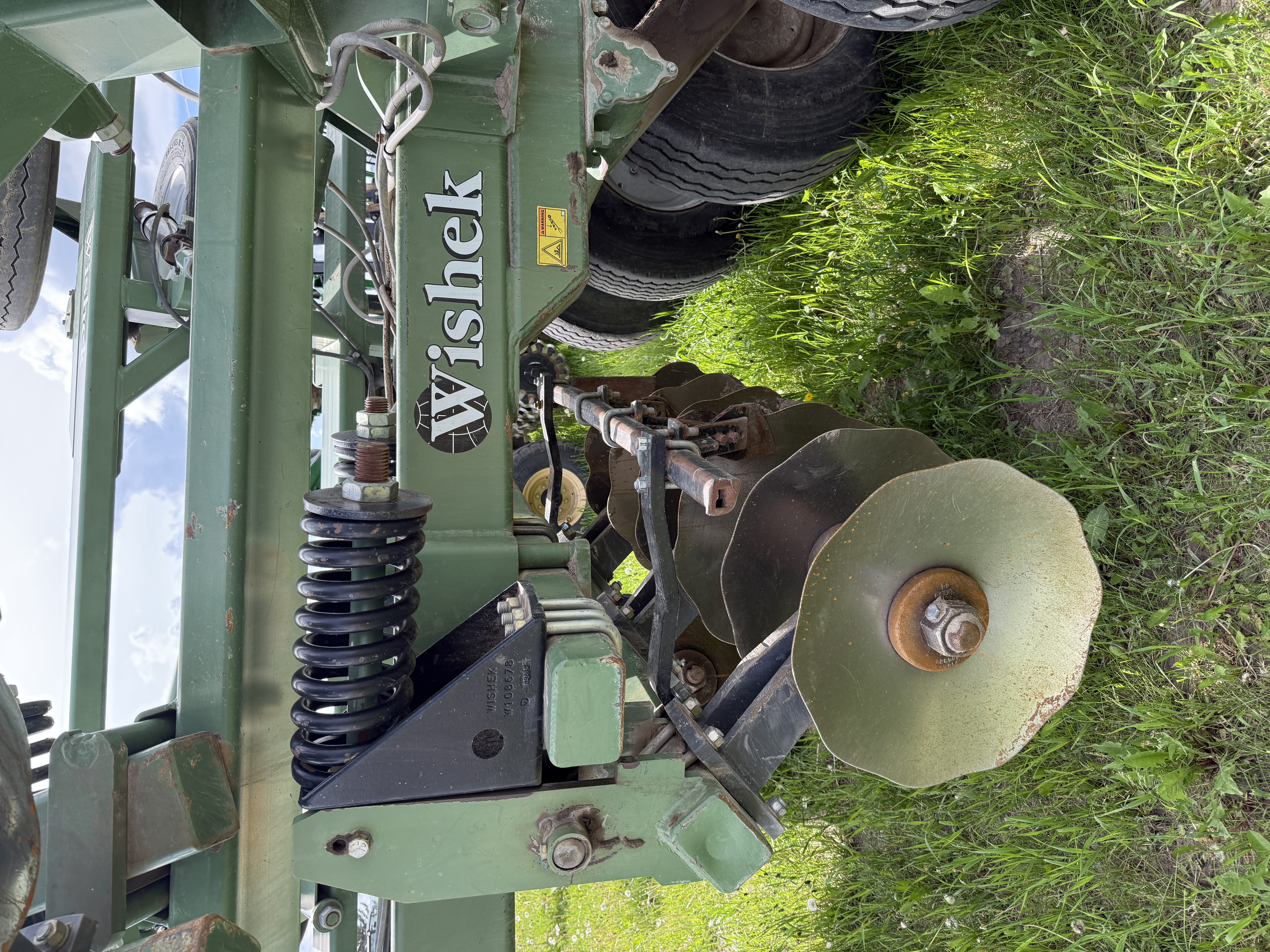 Wishek 842-24 Windrower Disc Header