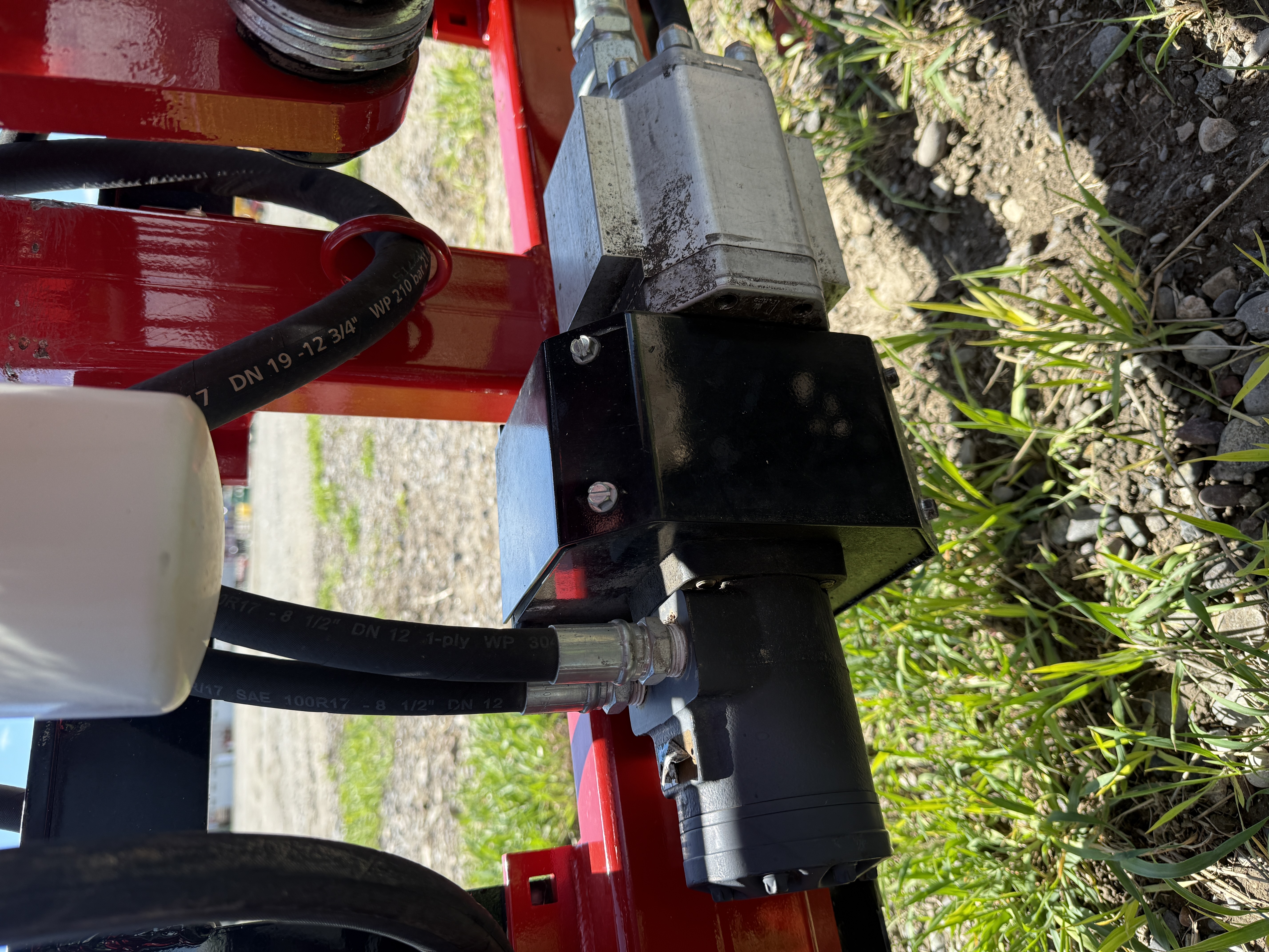 2017 Wheatheart Sheriff Postpounder Attachments