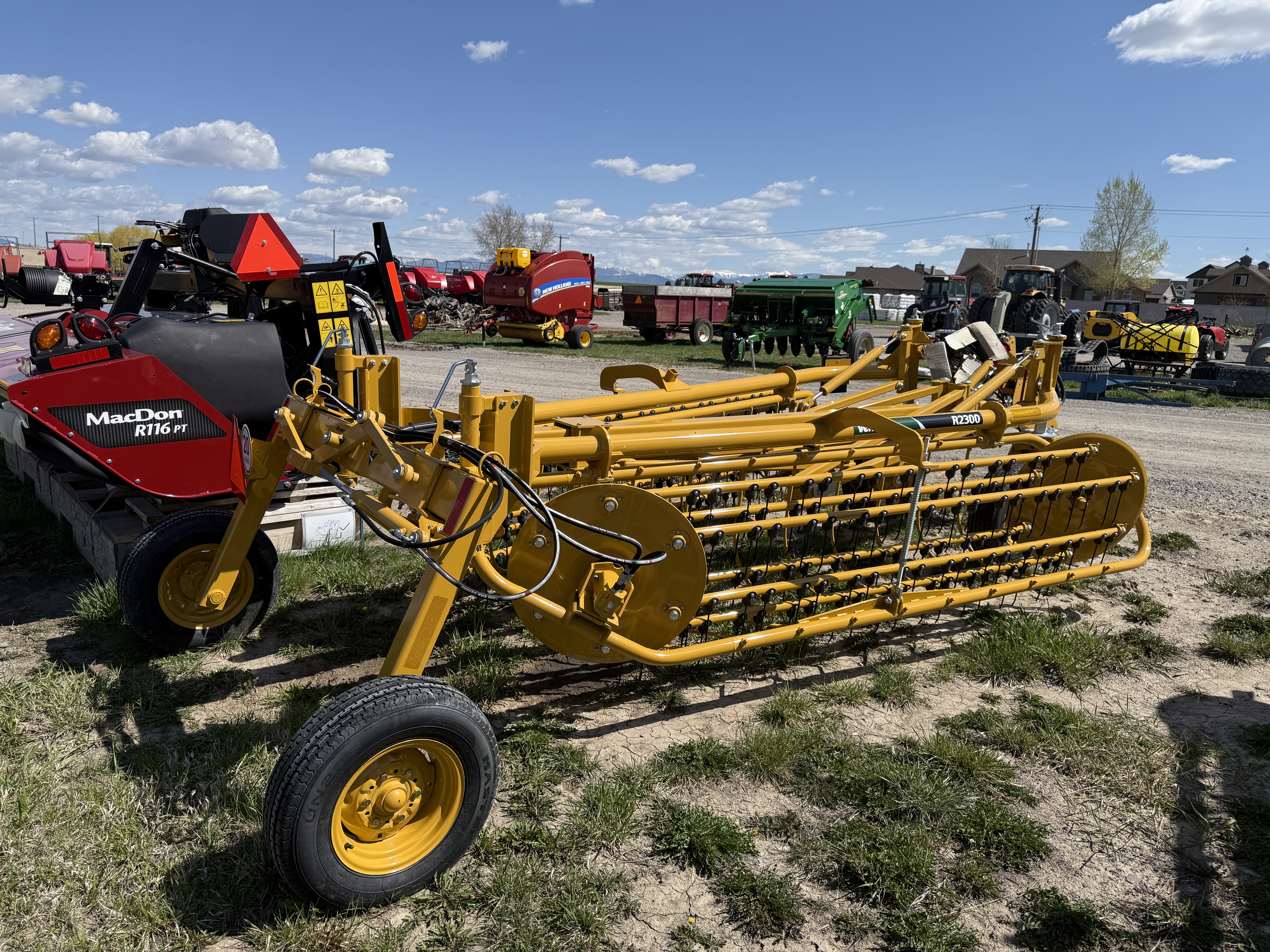2025 Vermeer R2300 Rake