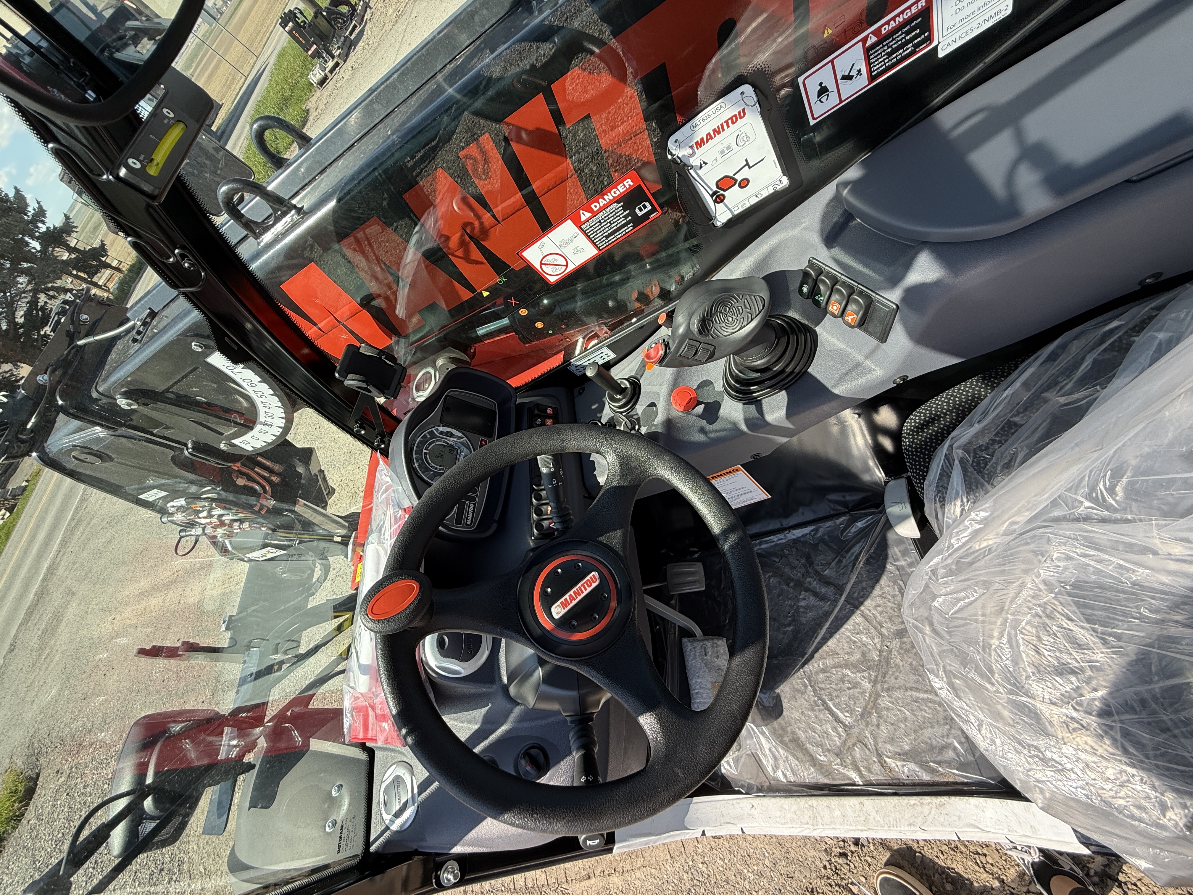 2025 Manitou MLT625-75H TeleHandler