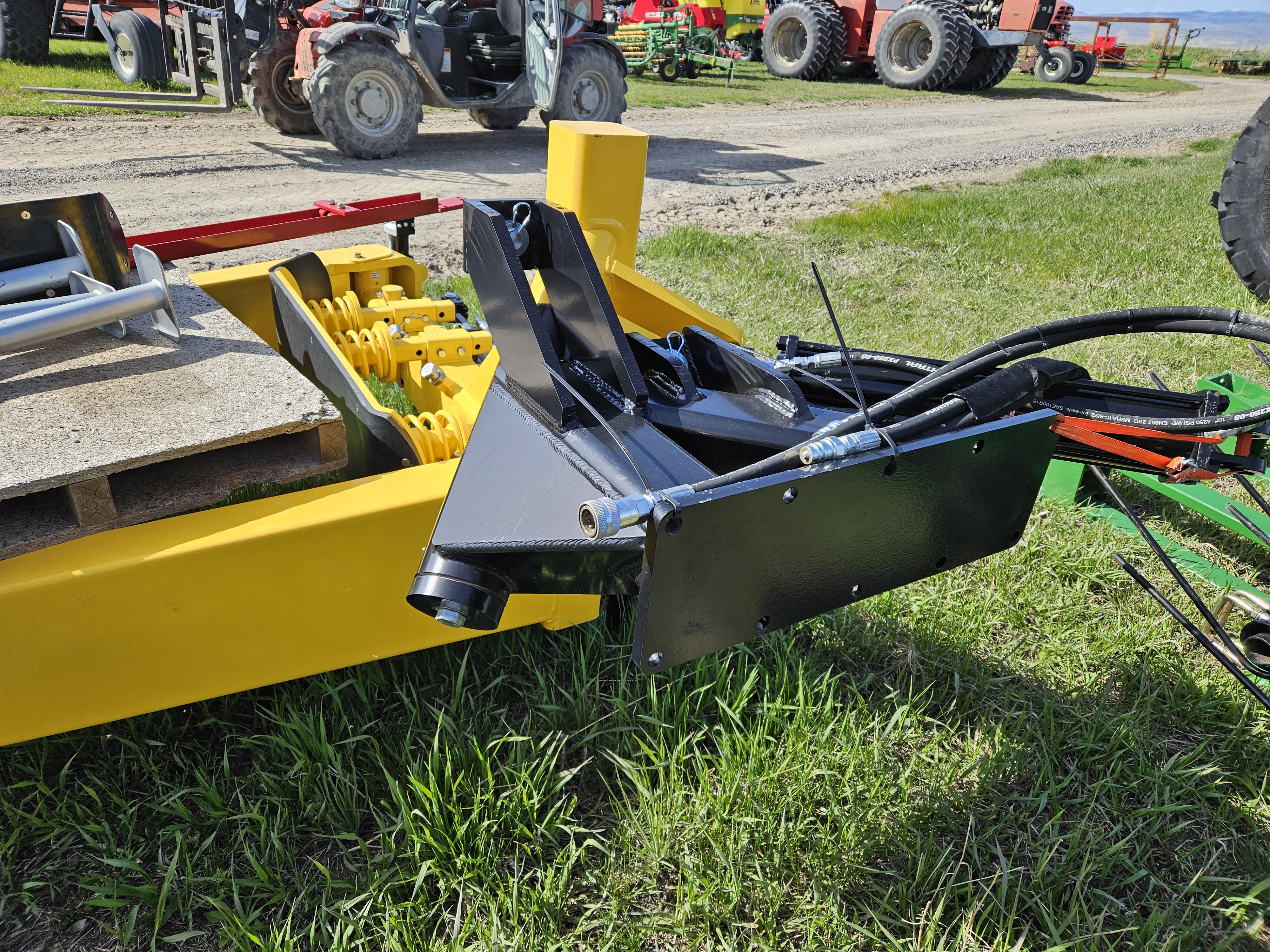 2023 Mil-Stak FS2100 Bale Accumulator