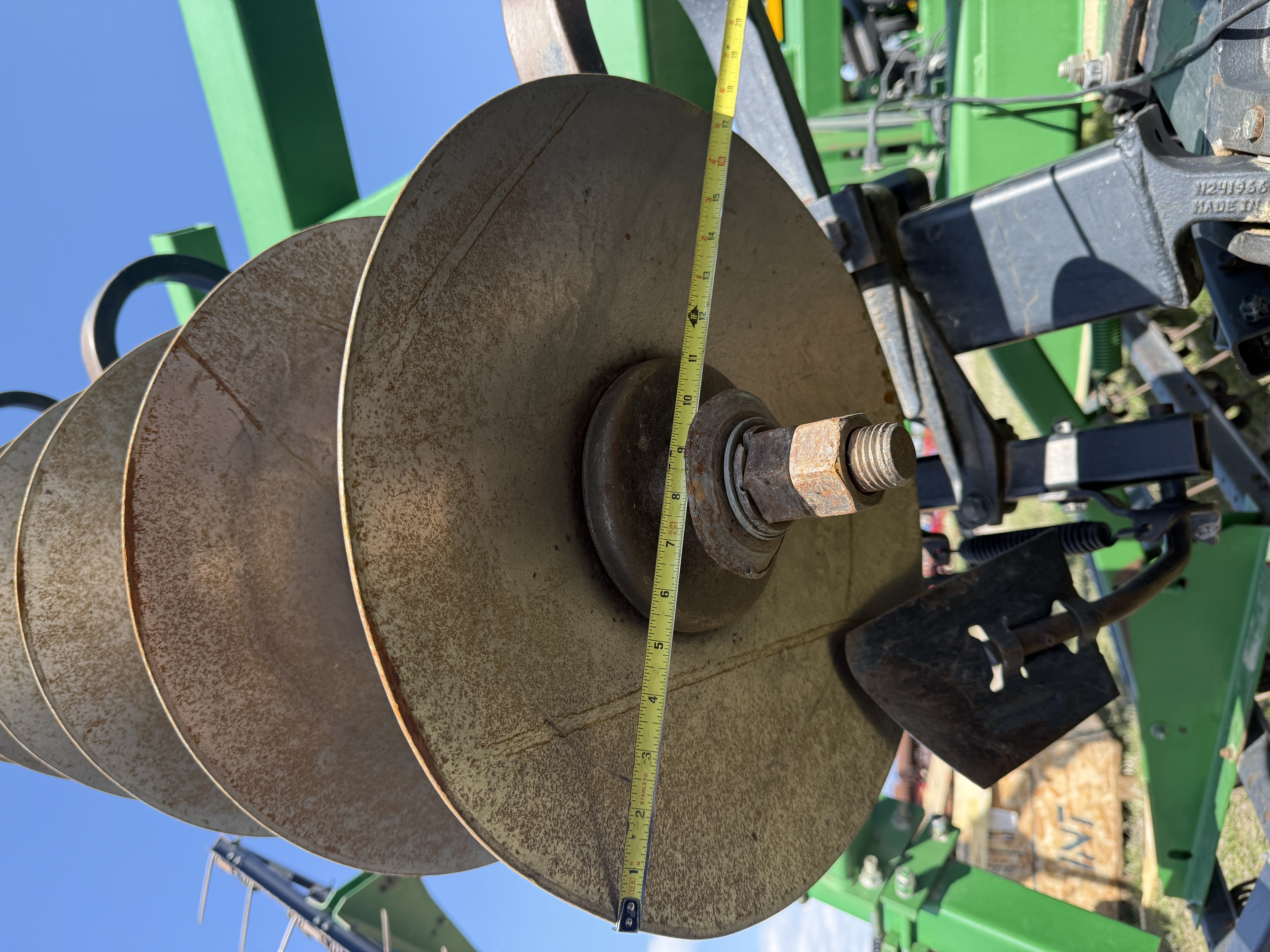 2002 John Deere 637 Disk