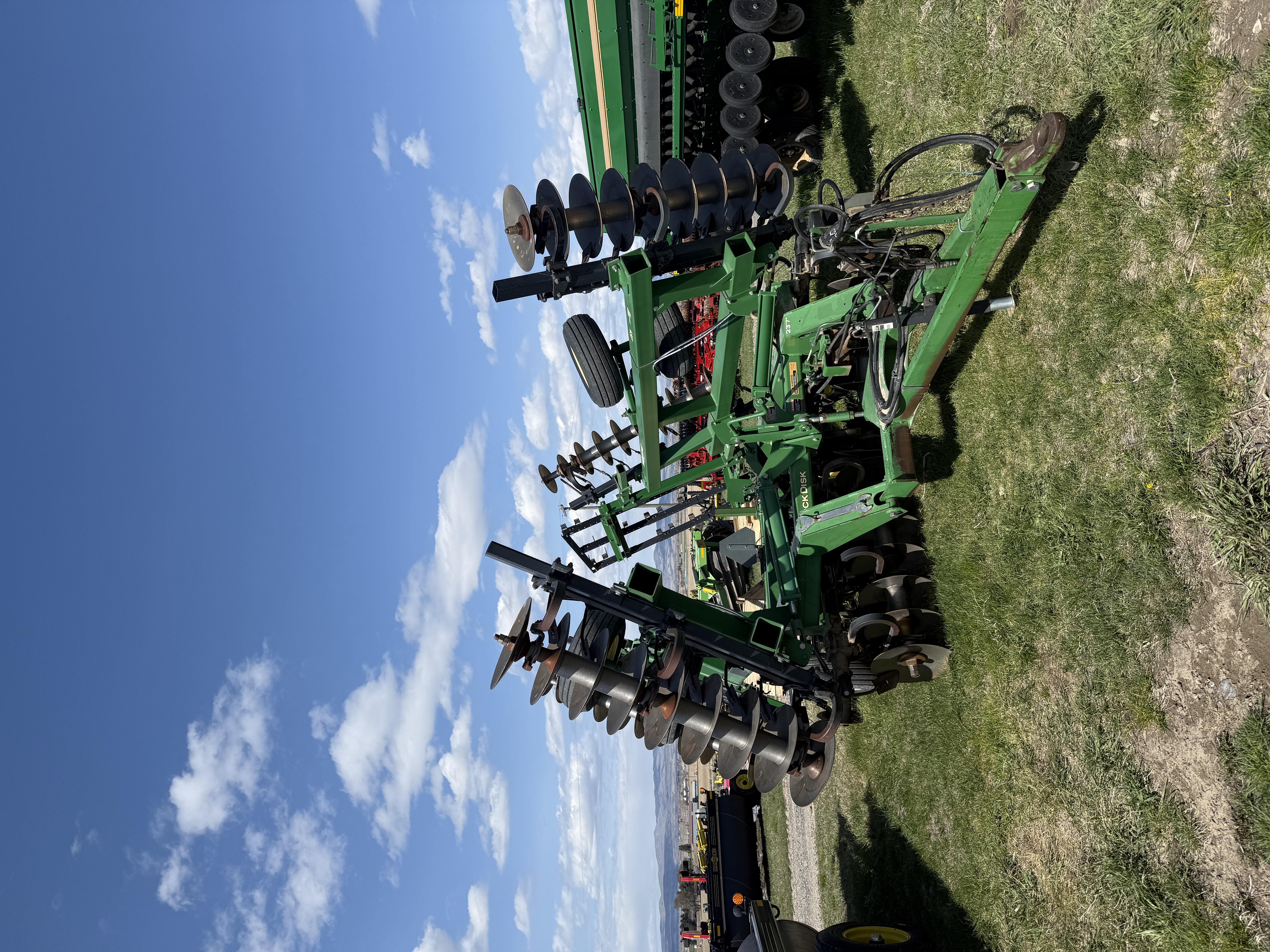 2002 John Deere 637 Disk