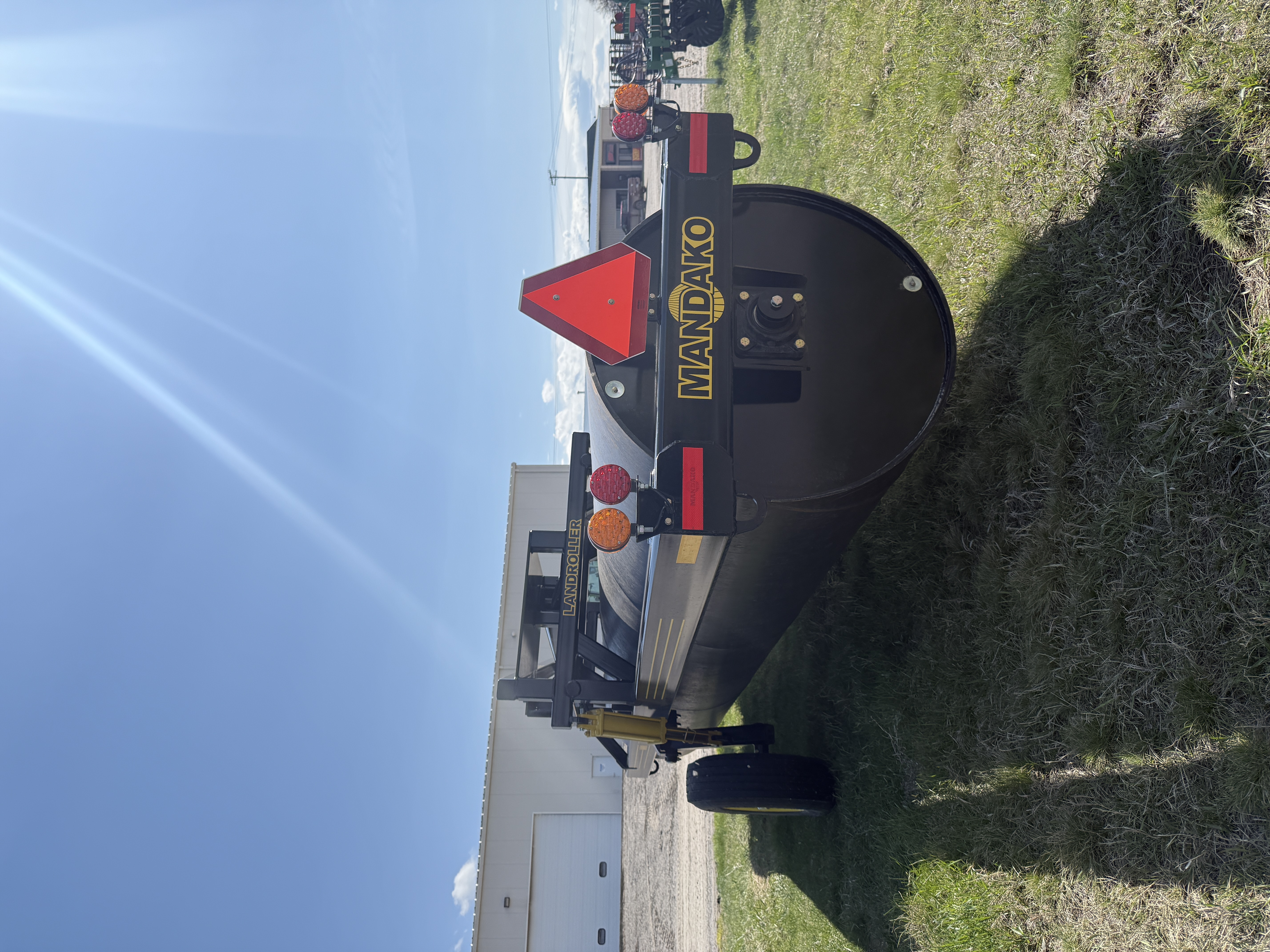 2025 Mandako L2050 Land Roller