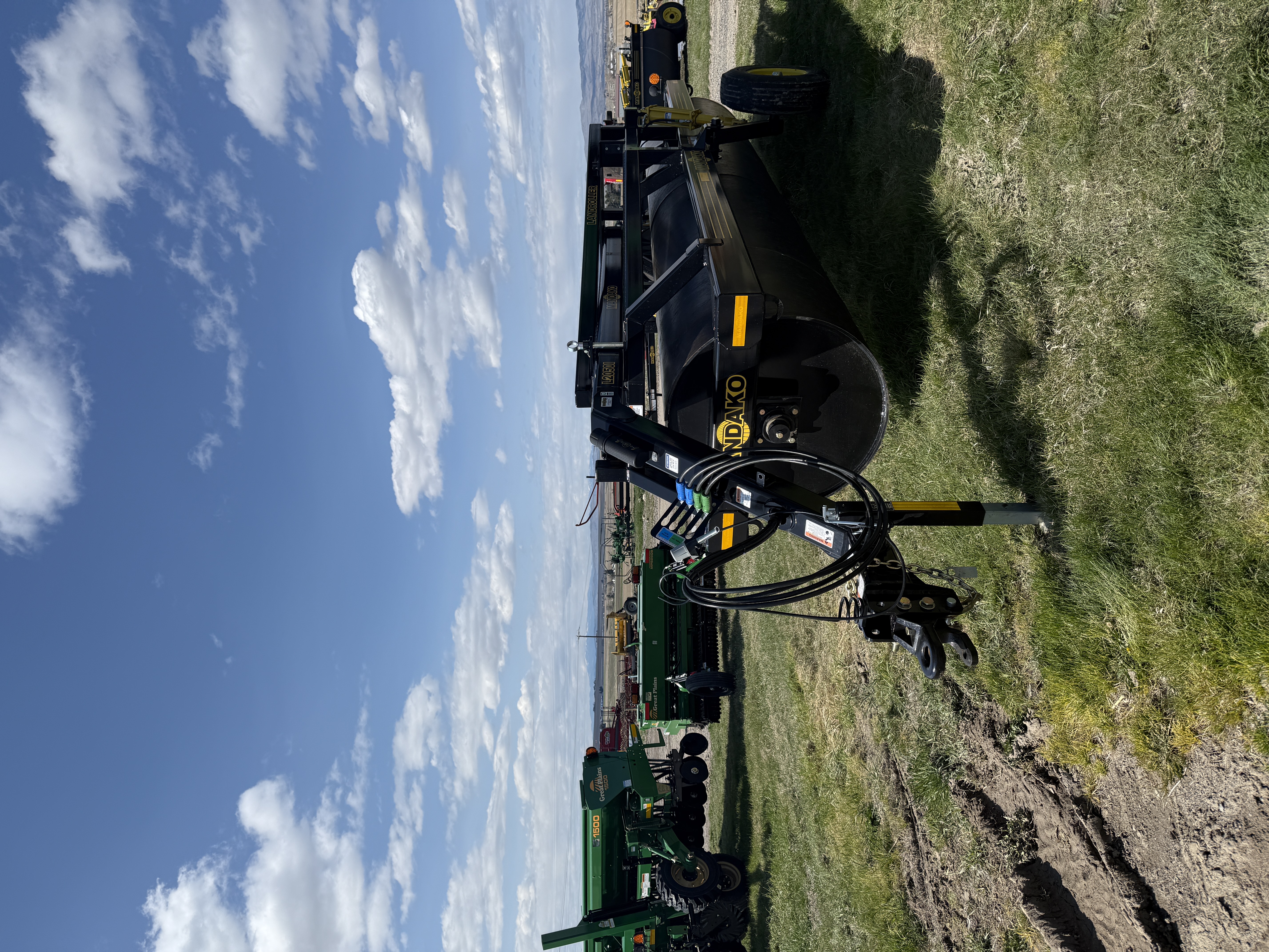 2025 Mandako L2050 Land Roller