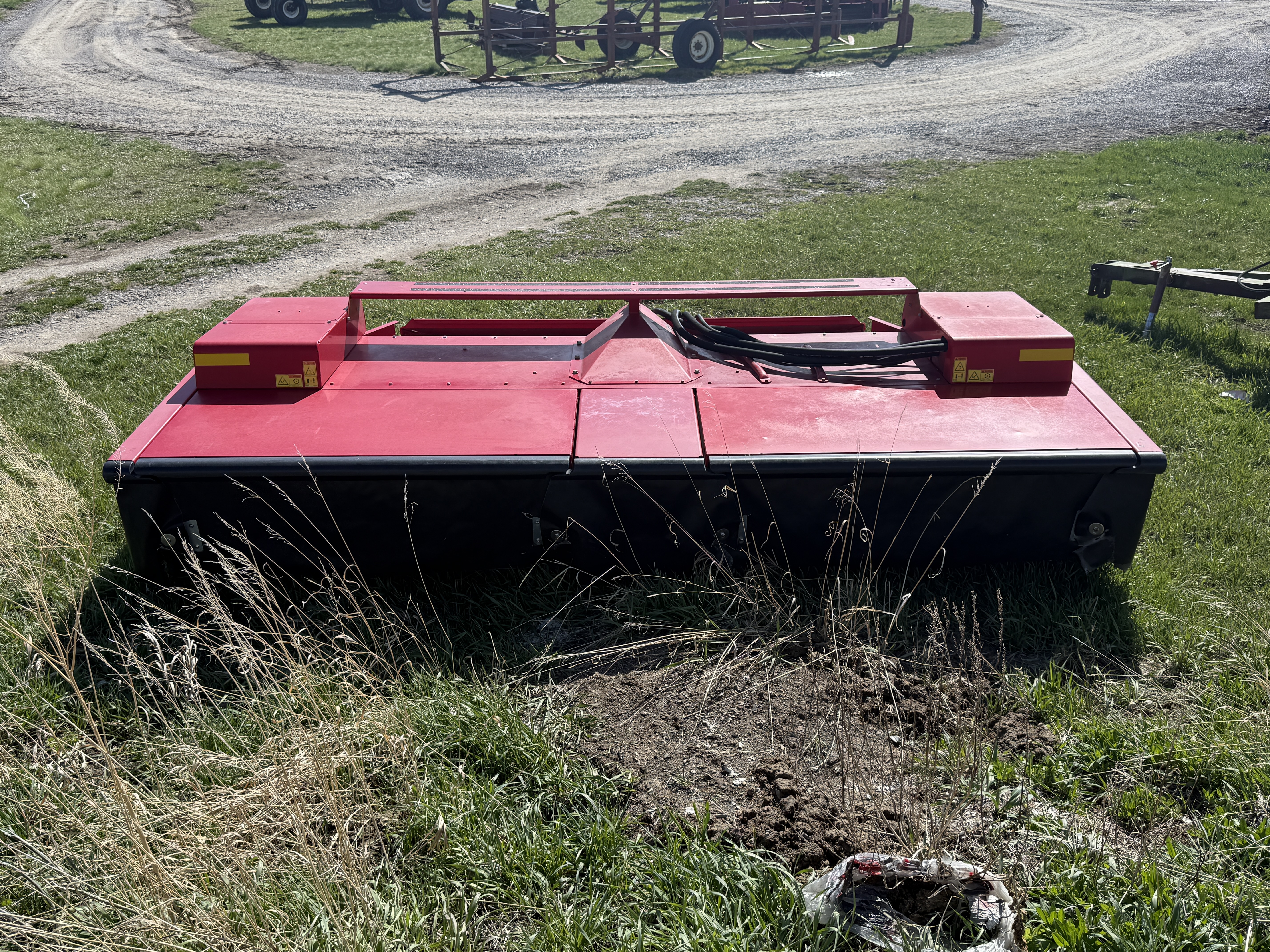 2014 Massey Ferguson mf9183 Windrower