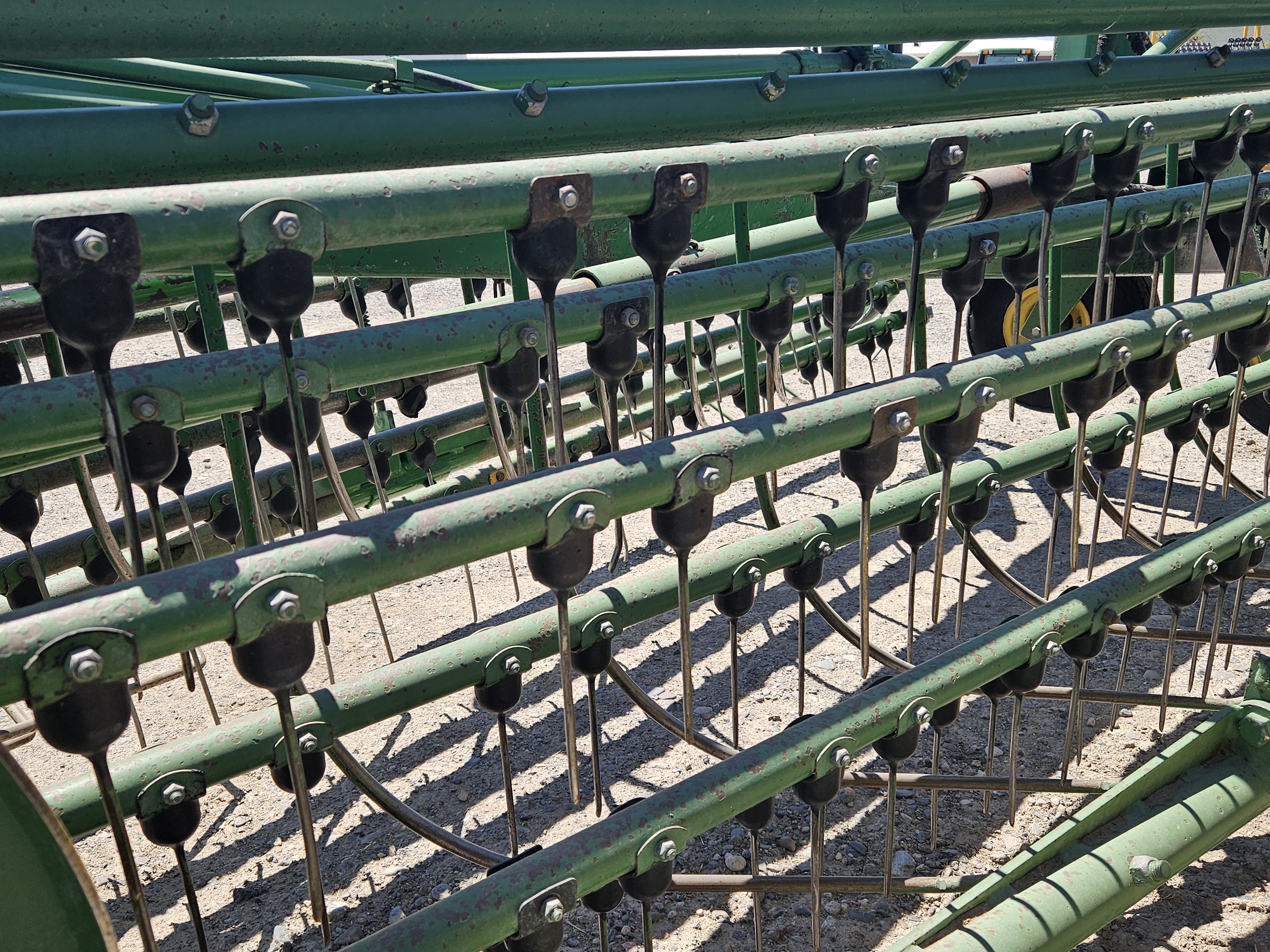 John Deere 700 Rake/Hay