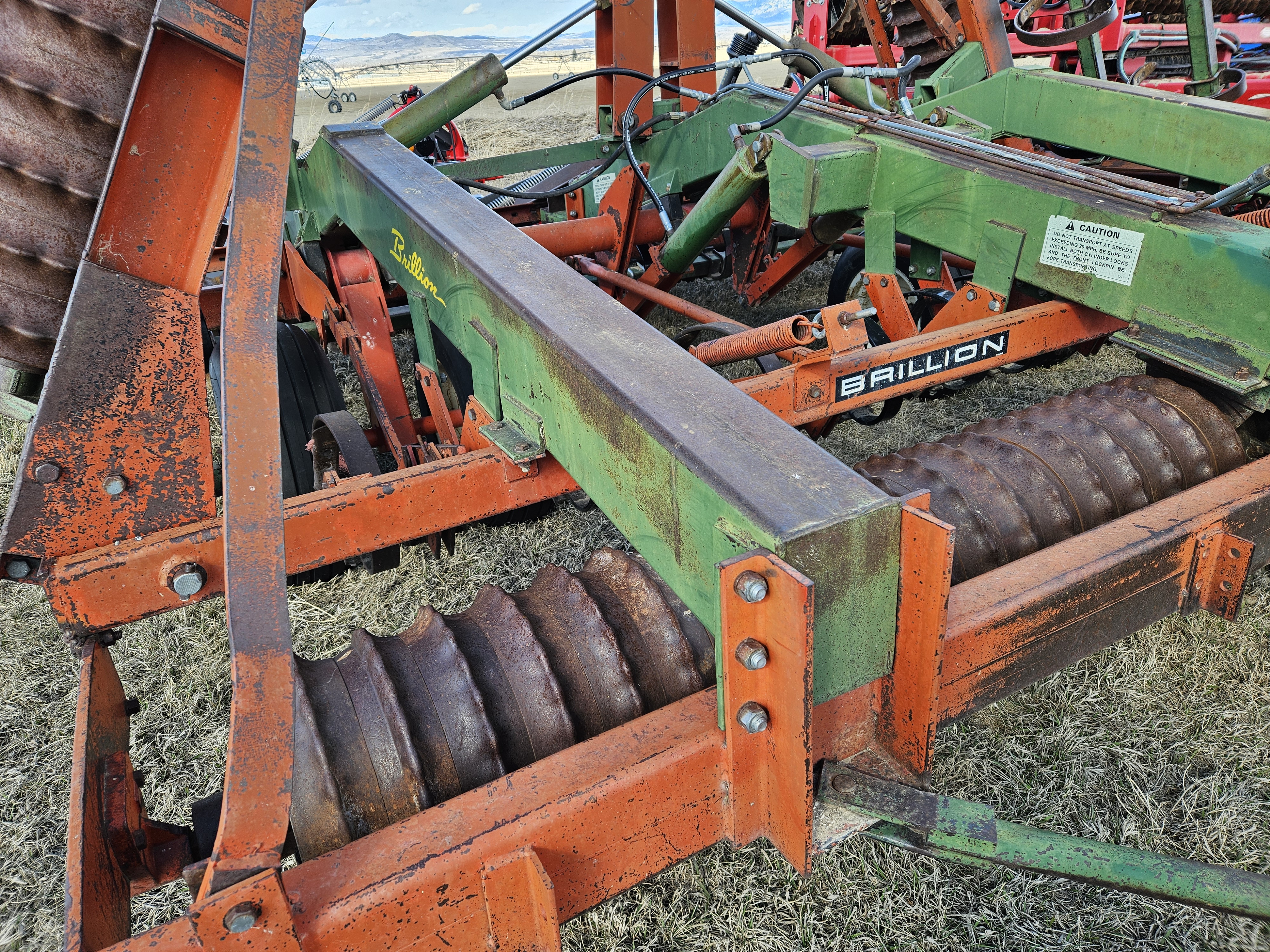 1995 Brillion WM2602 CultiPacker